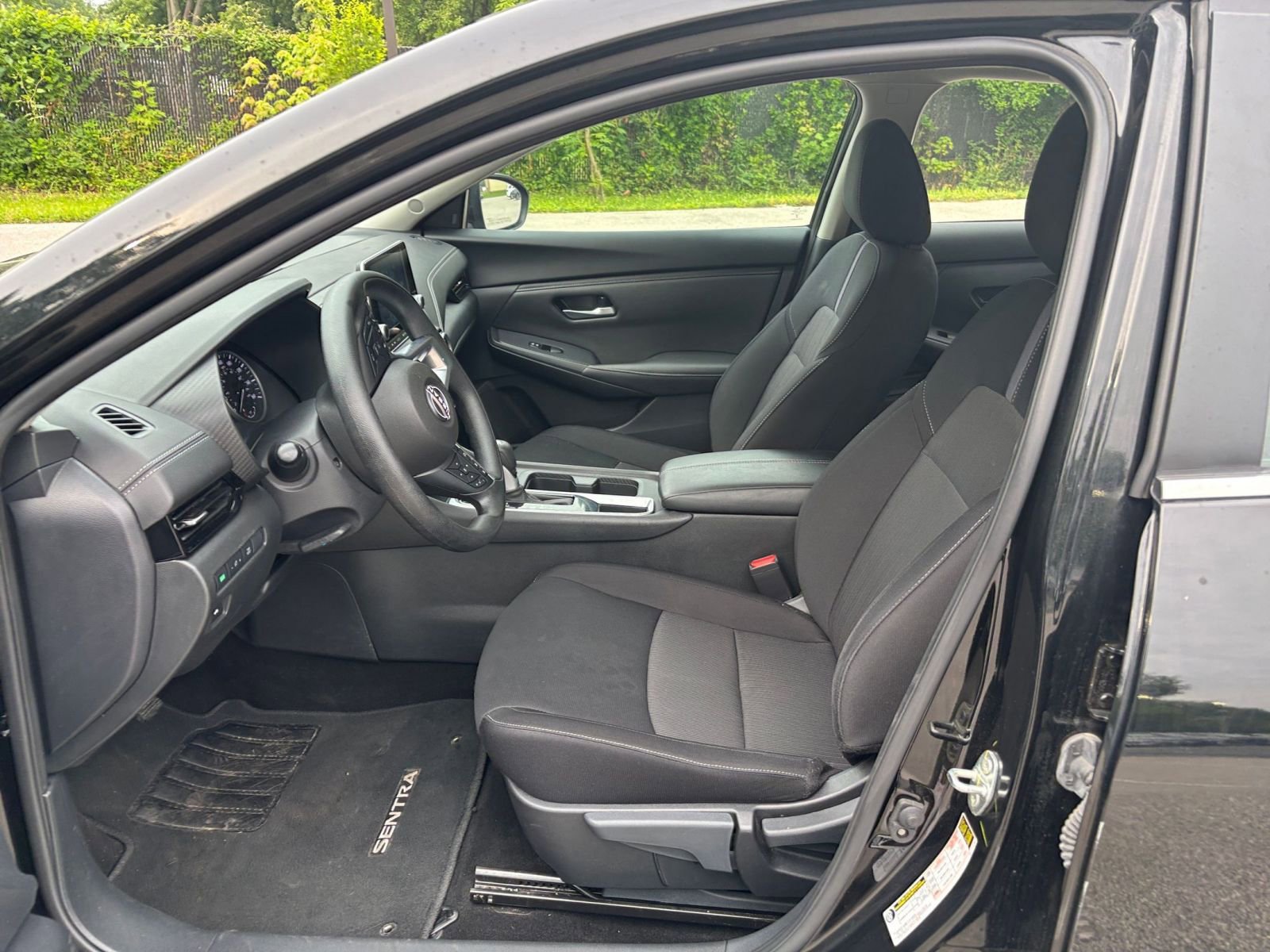 2024 Nissan Sentra SV 25