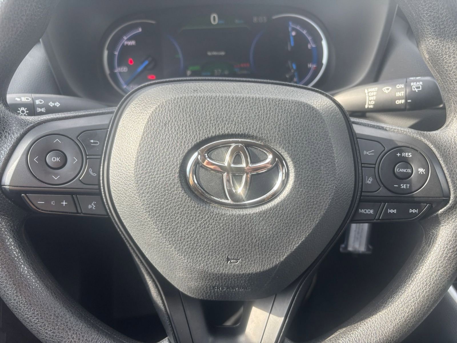 Thumbnail: 2025 Toyota RAV4 - 25