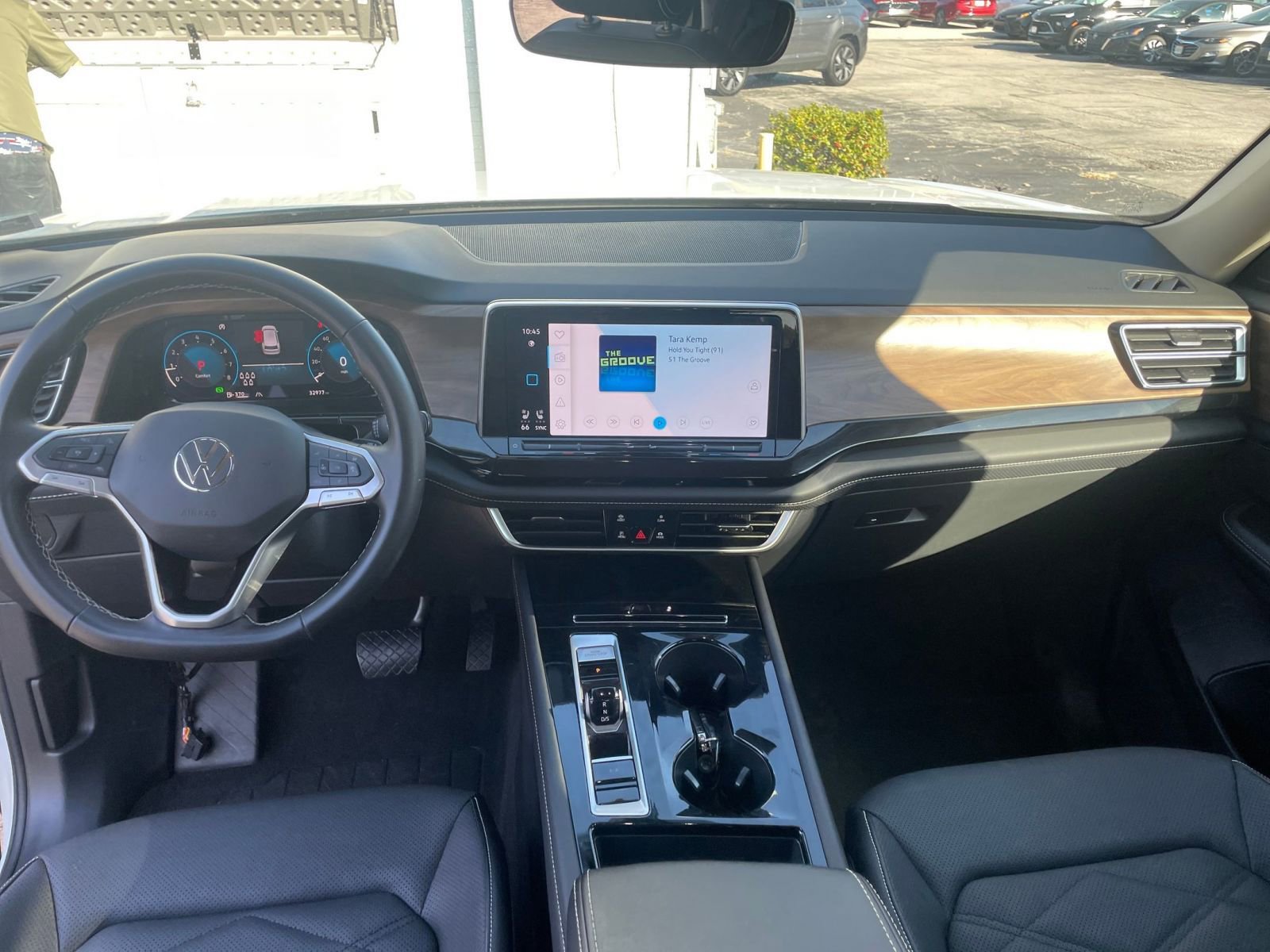 Thumbnail: 2025 Volkswagen Atlas - 31