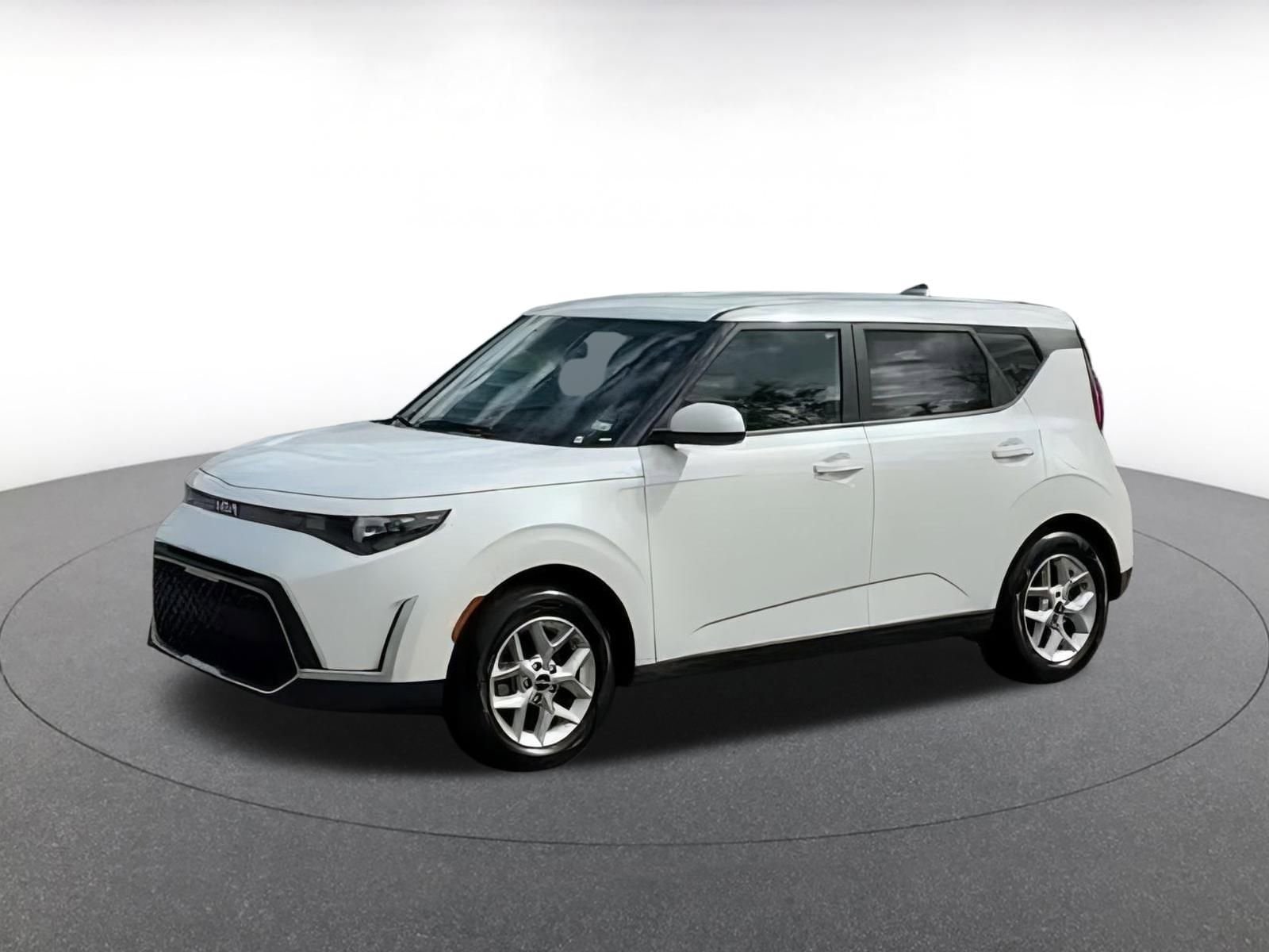Thumbnail: 2024 Kia Soul - 5