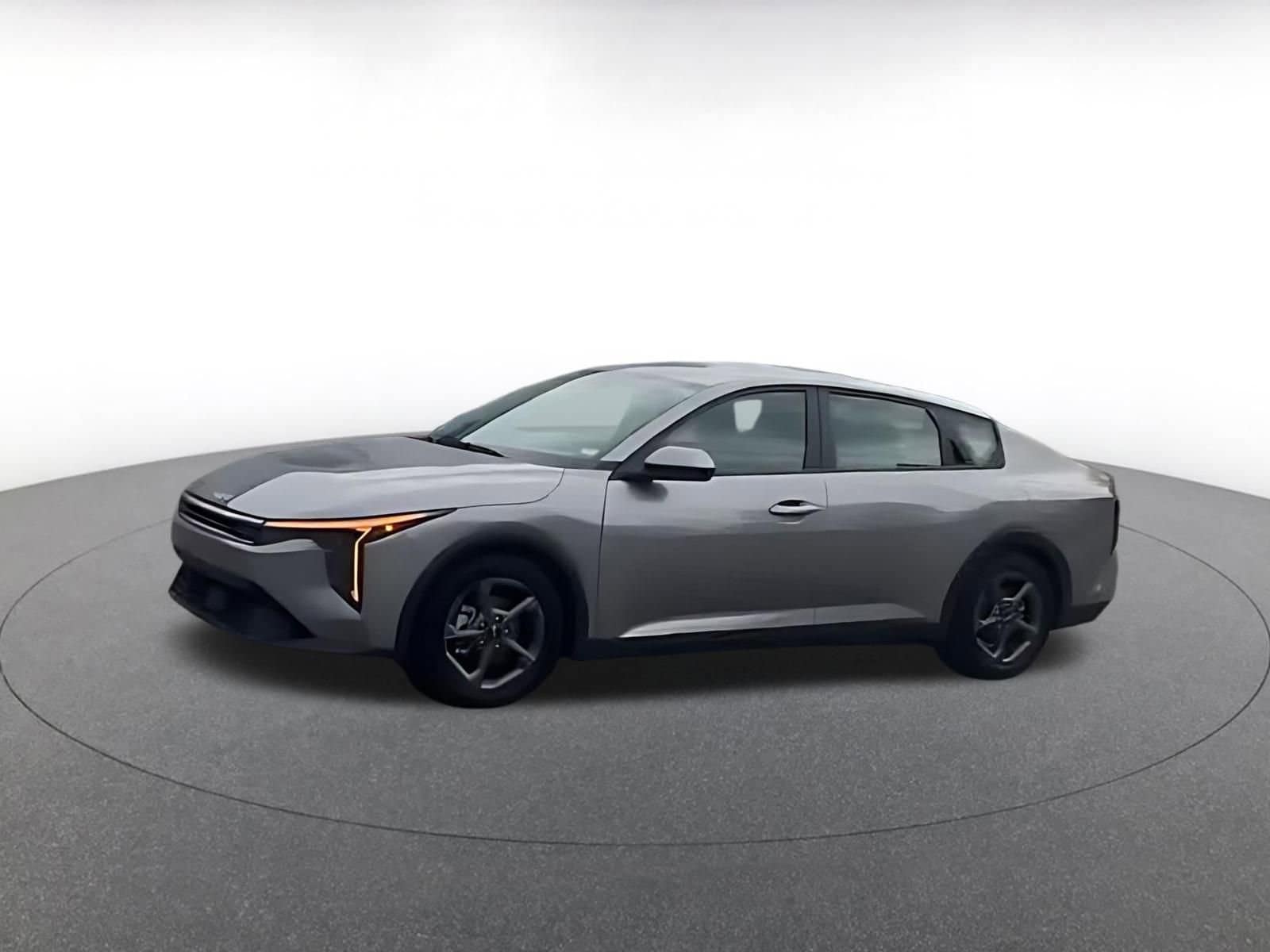 Thumbnail: 2025 Kia K4 - 3
