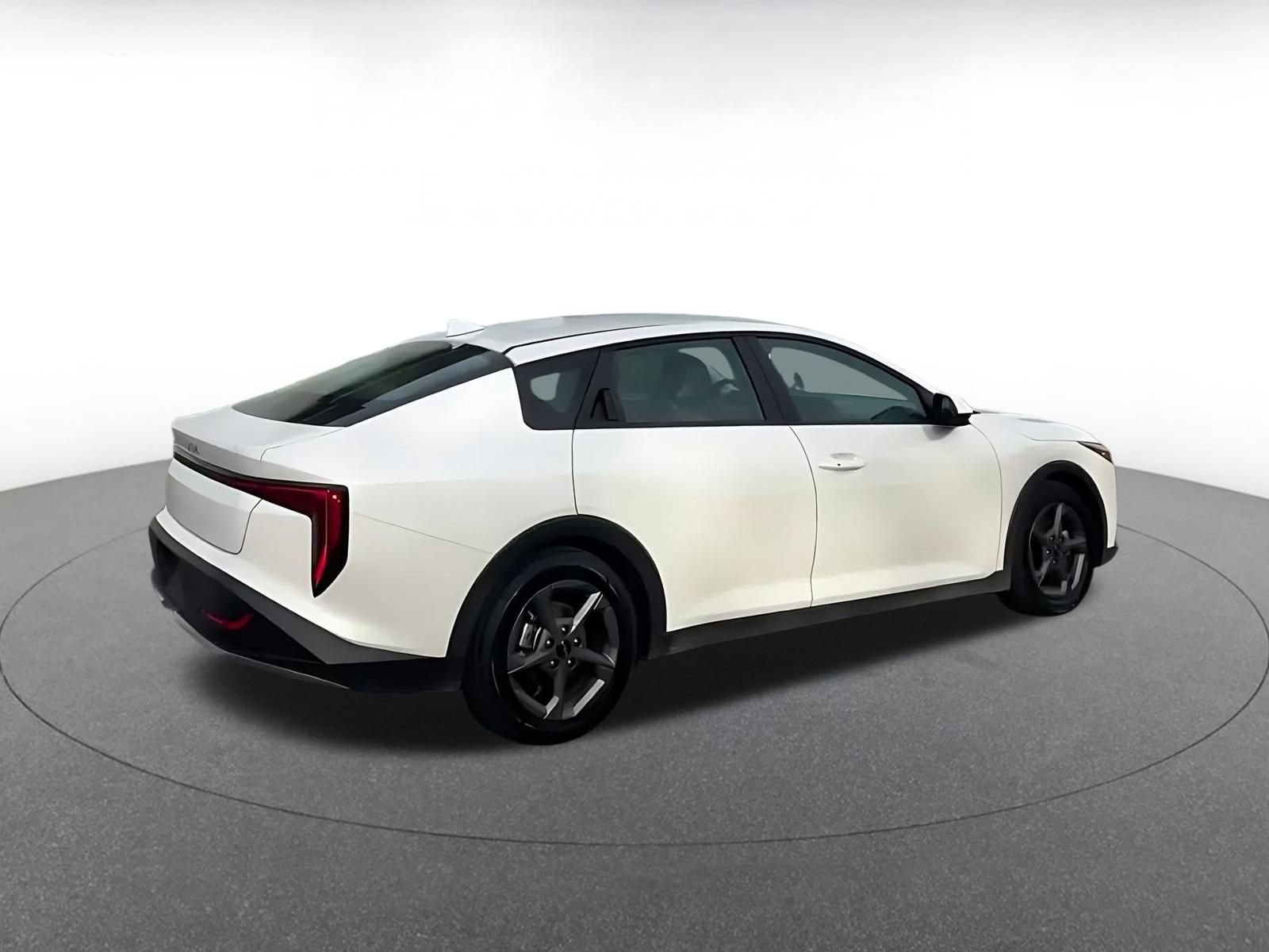 Thumbnail: 2025 Kia K4 - 15