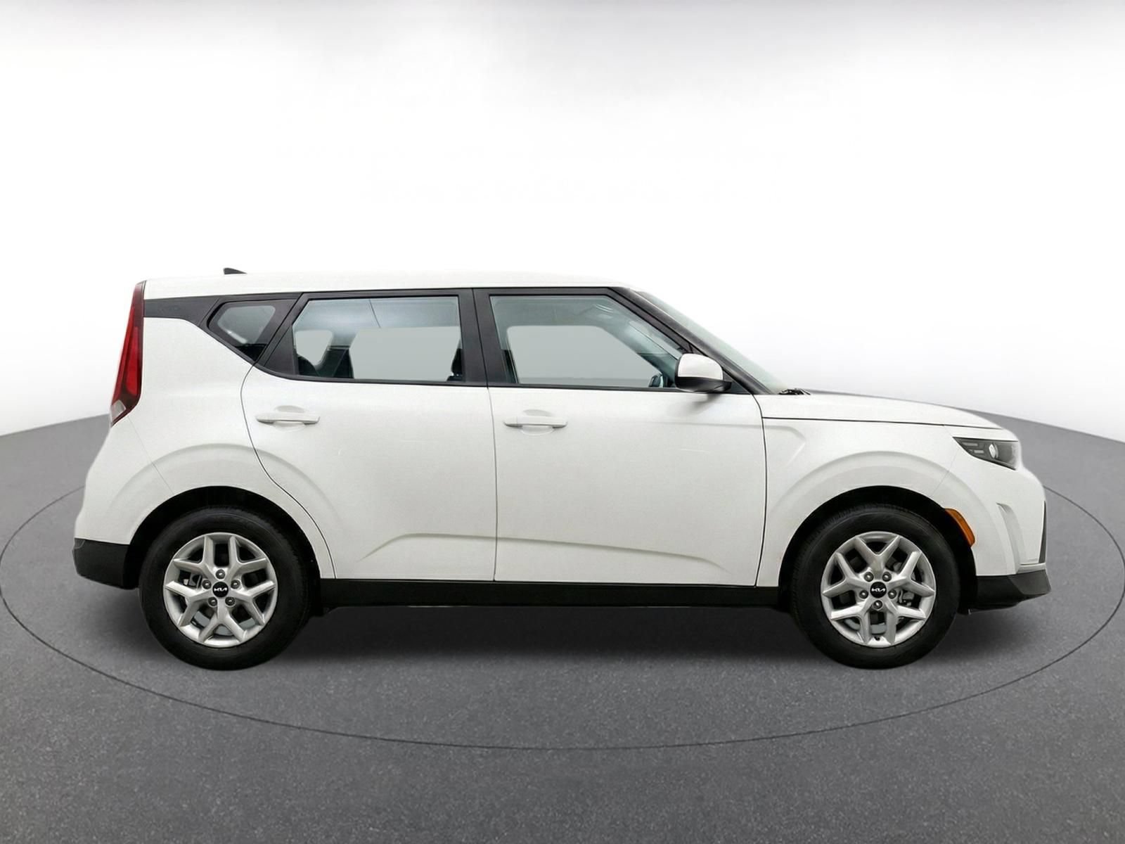 Thumbnail: 2025 Kia Soul - 10