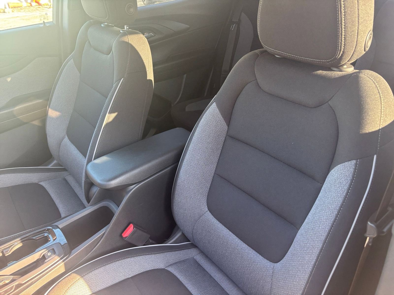 Thumbnail: 2025 Chevrolet TrailBlazer - 34