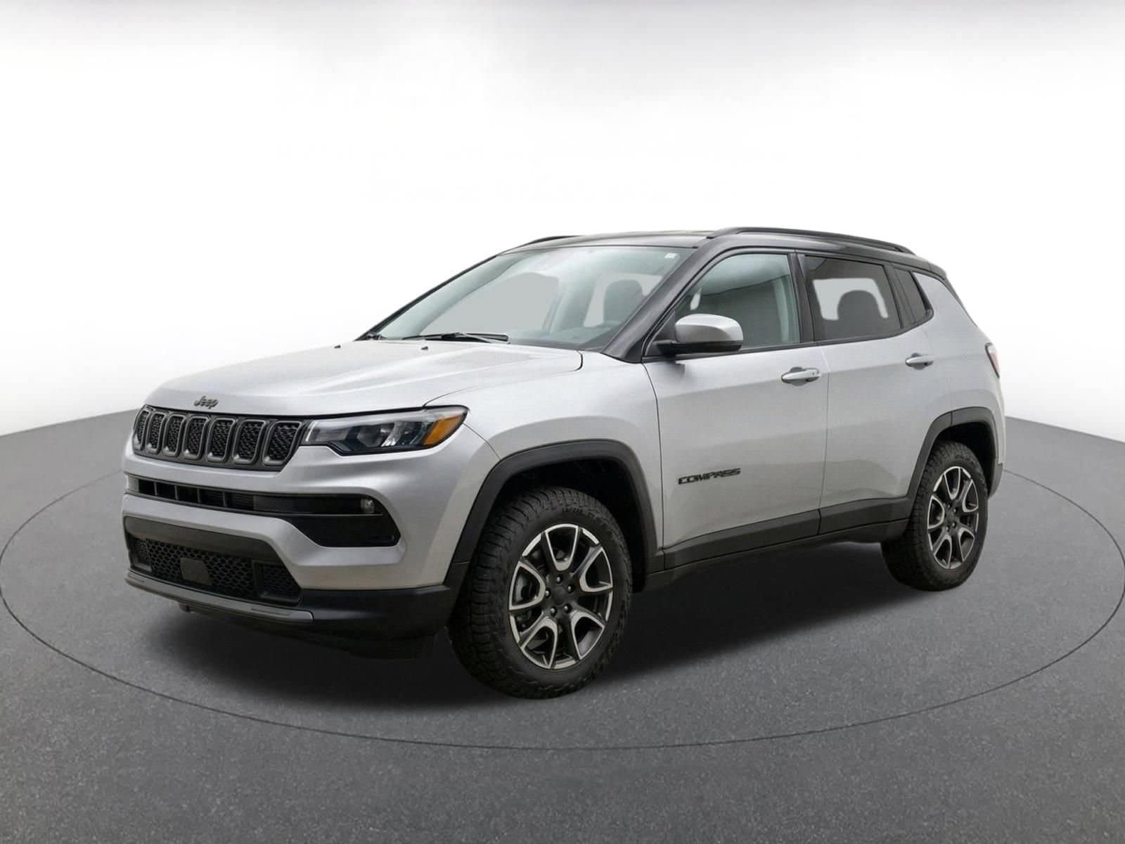 Thumbnail: 2025 Jeep Compass - 3
