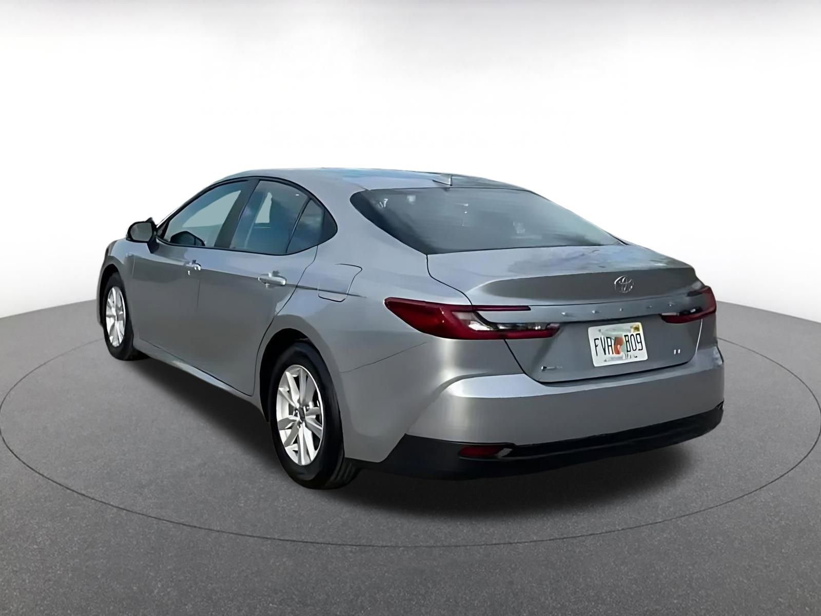 Thumbnail: 2025 Toyota Camry - 11