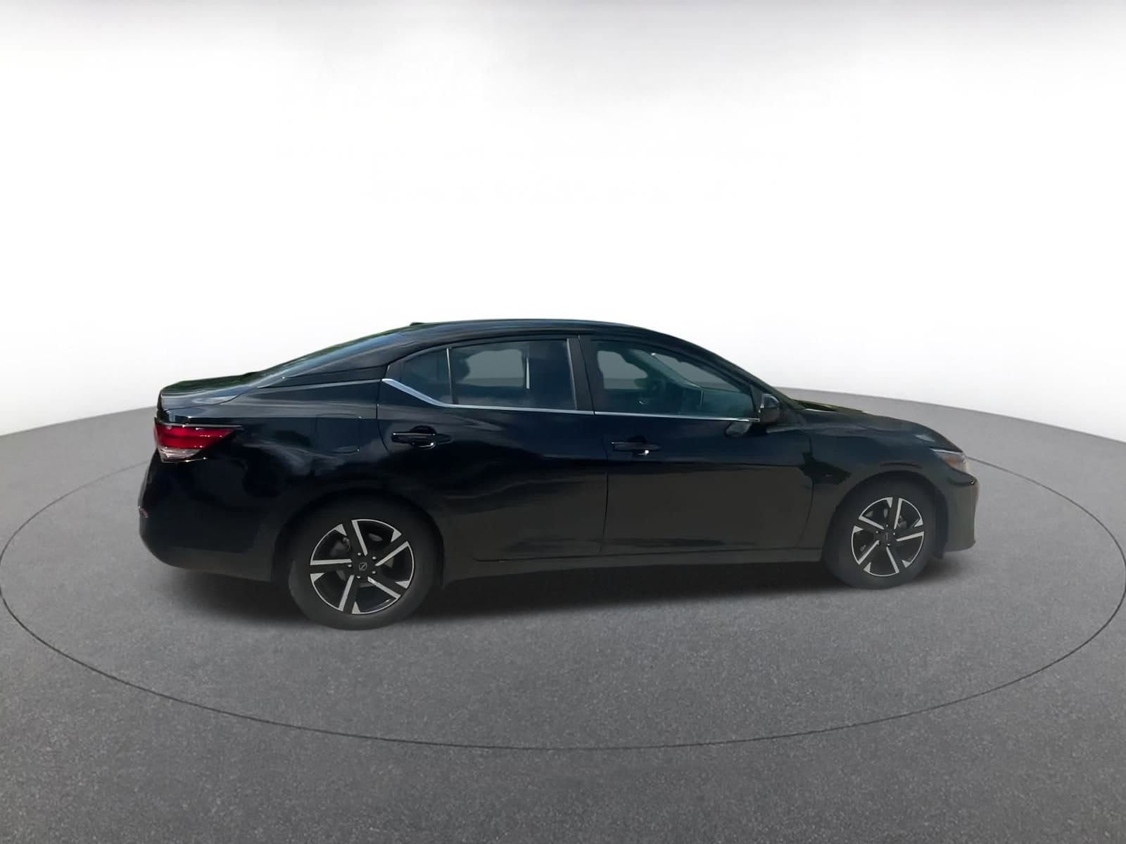 Thumbnail: 2024 Nissan Sentra - 13