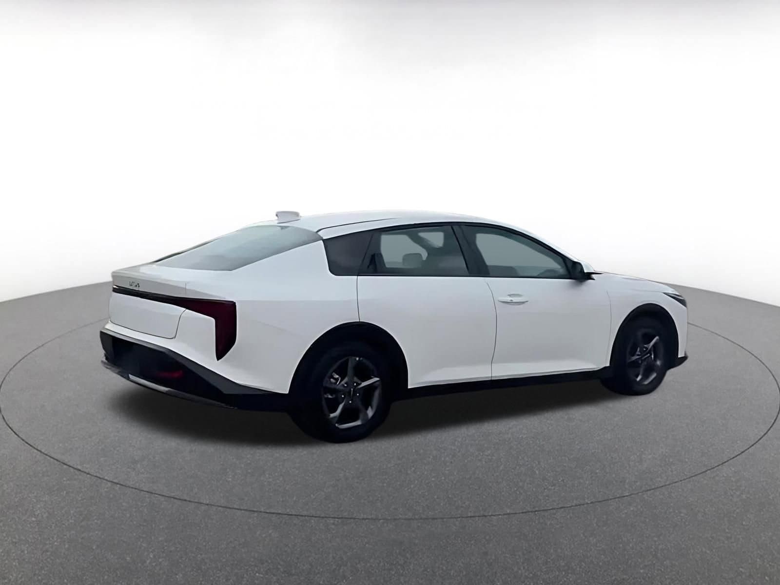 Thumbnail: 2025 Kia K4 - 10