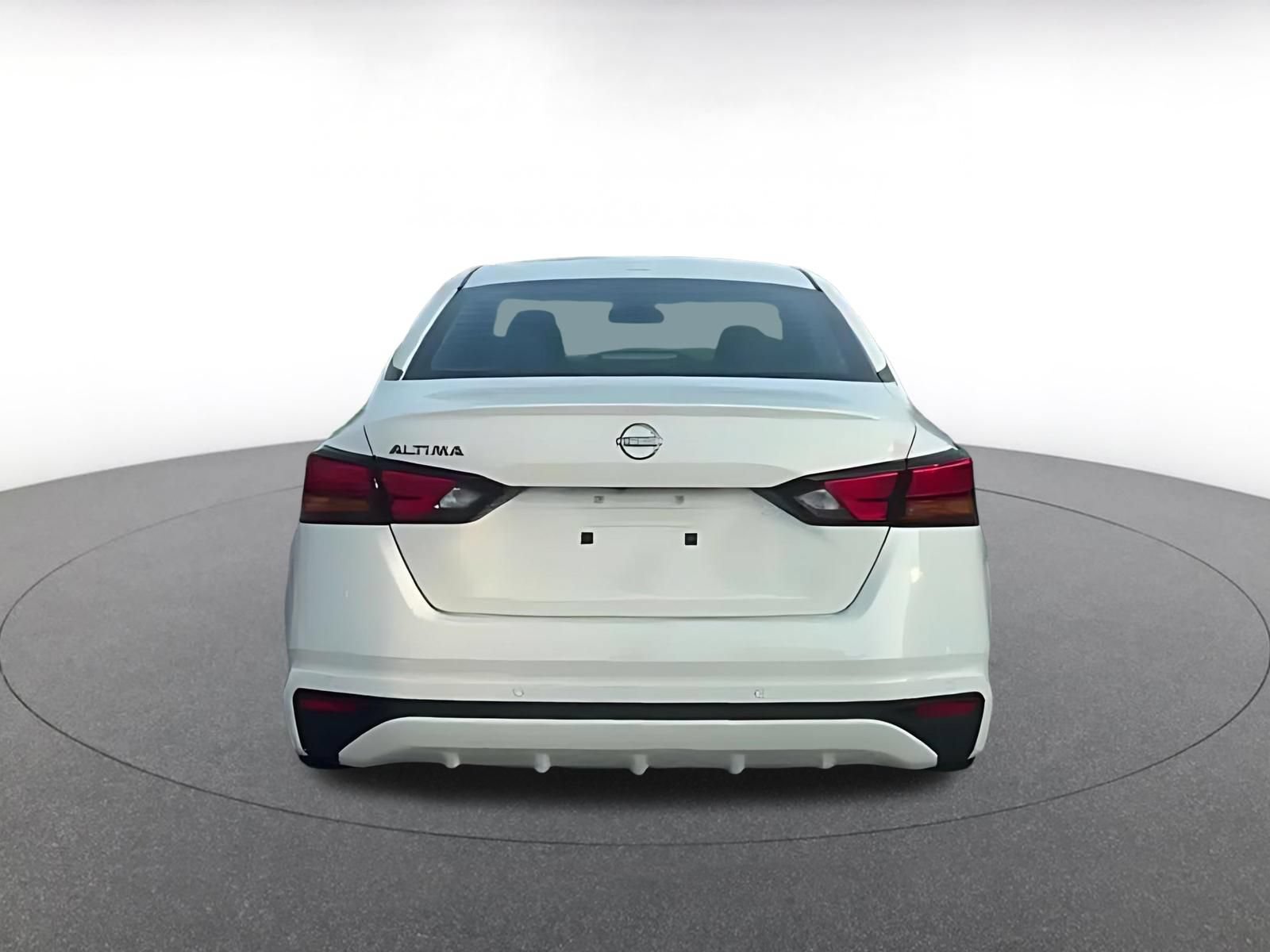 Thumbnail: 2025 Nissan Altima - 12