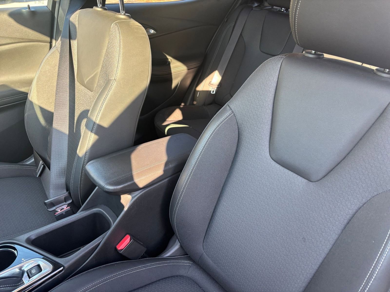 Thumbnail: 2025 Buick Encore GX - 35