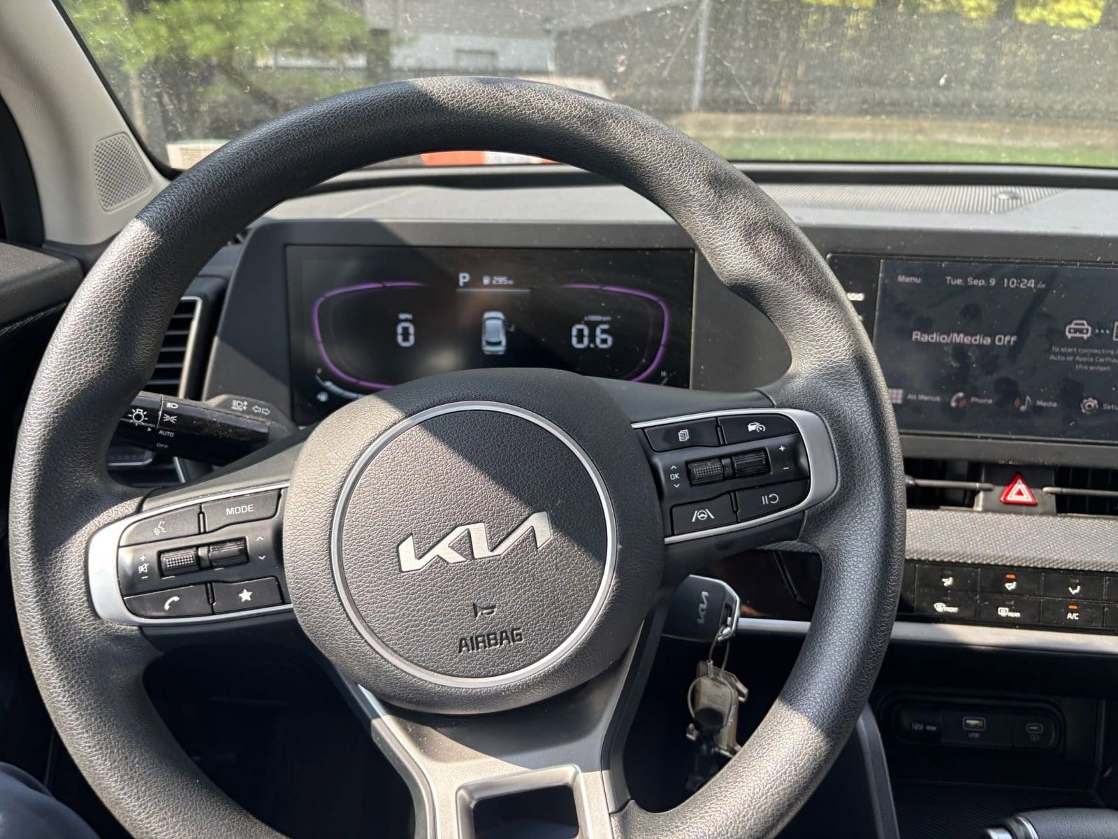 Thumbnail: 2024 Kia Sportage - 32