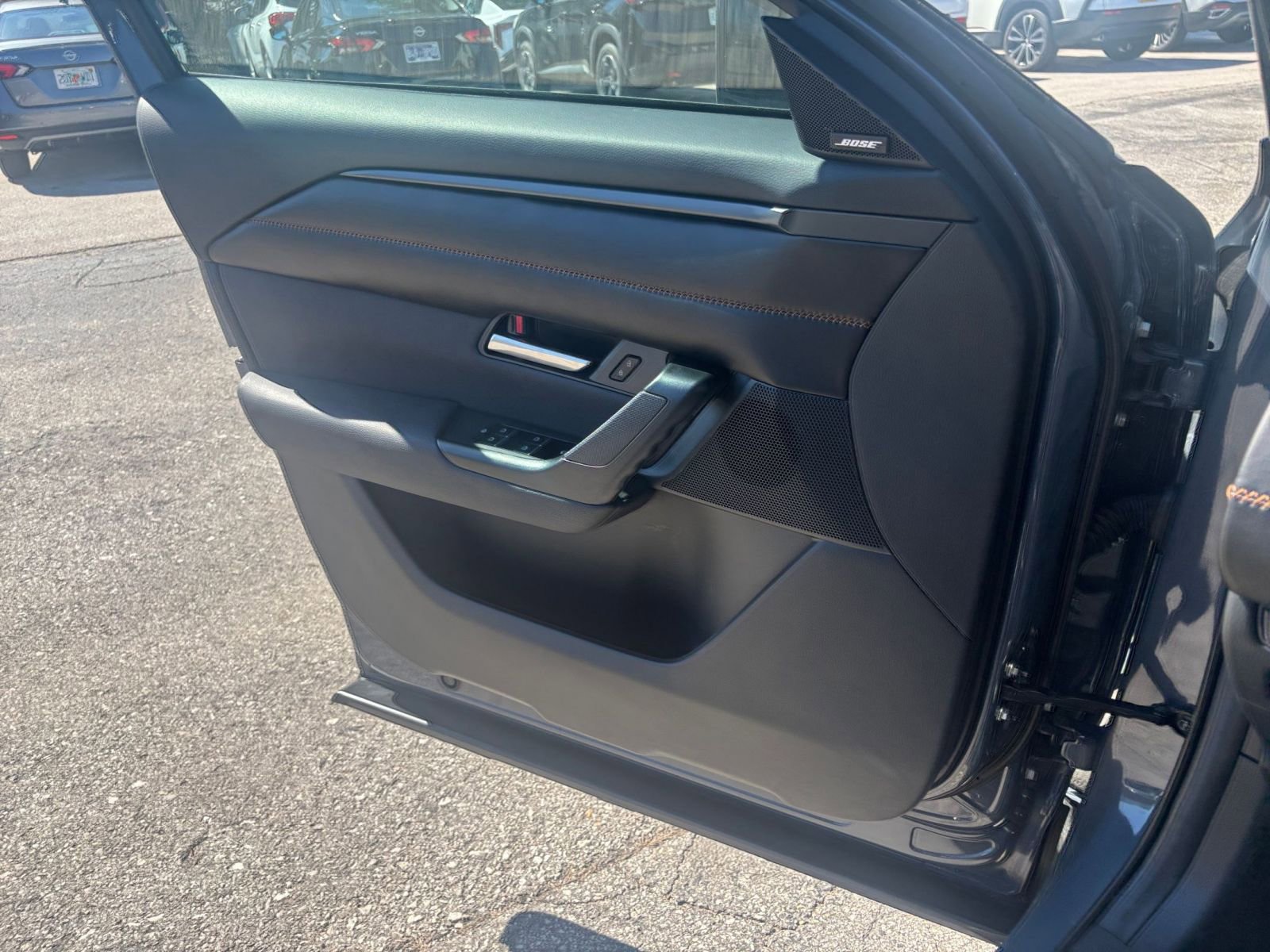 Thumbnail: 2025 Mazda CX-50 - 18