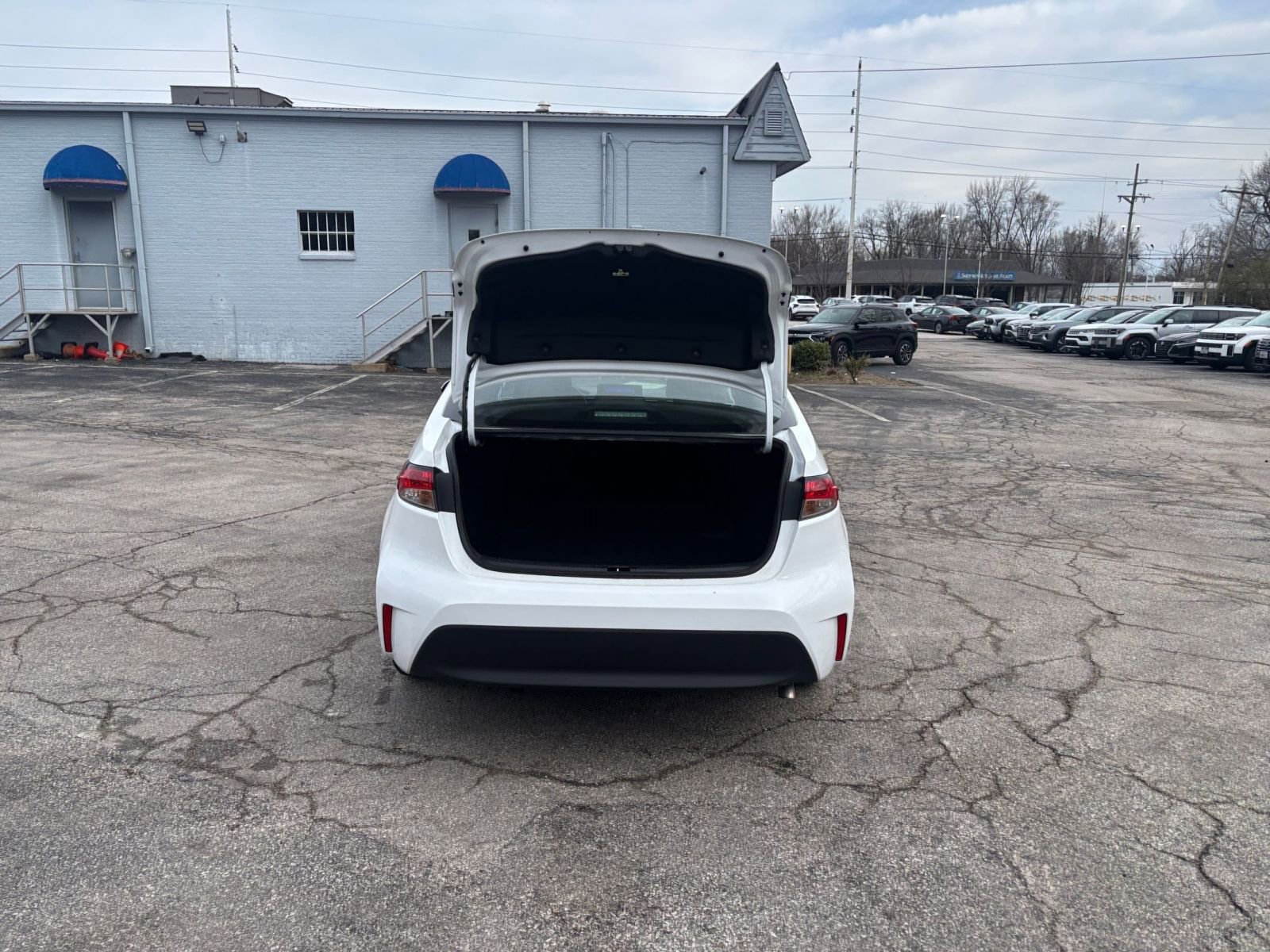 Thumbnail: 2025 Toyota Corolla - 29