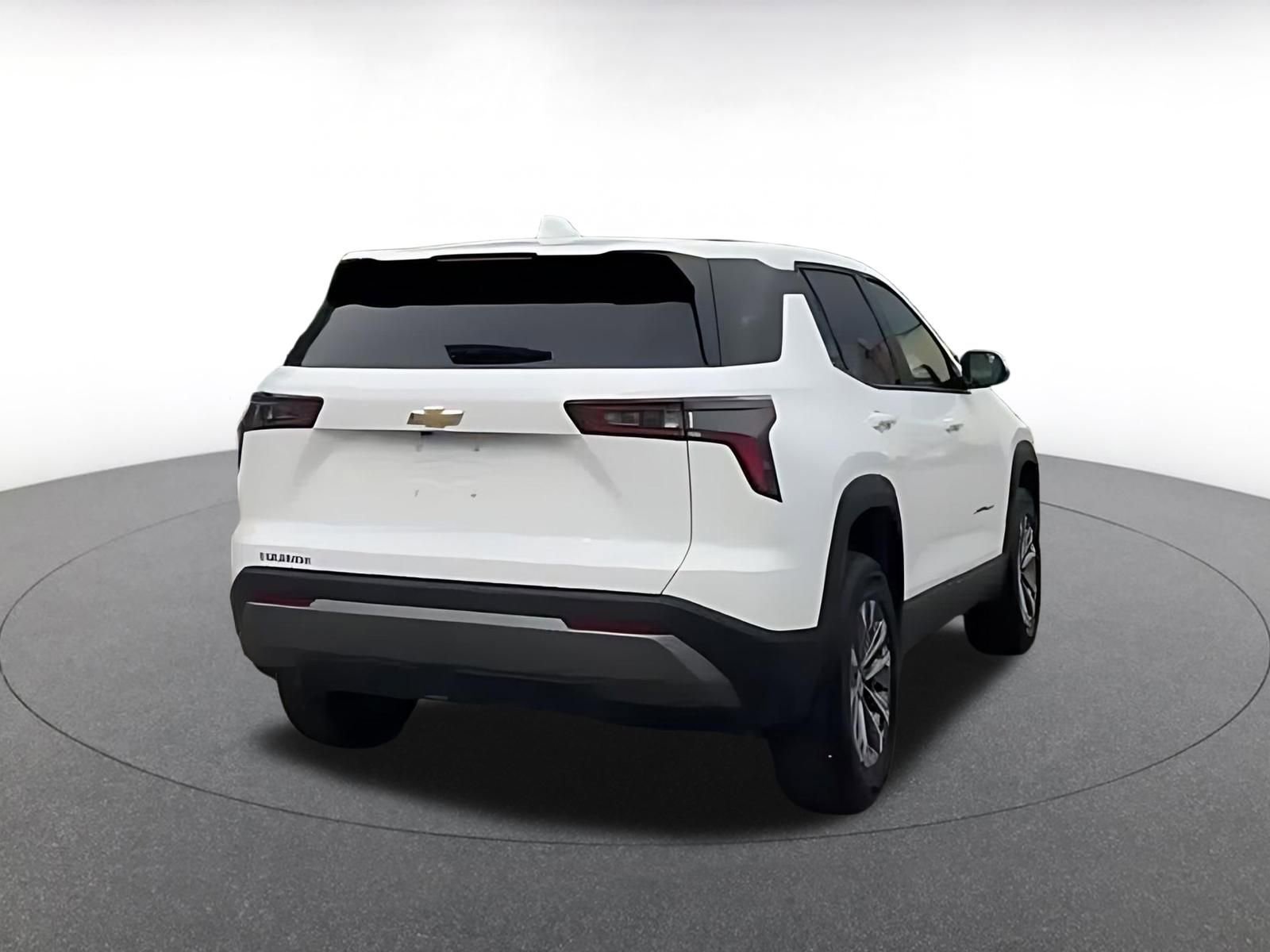 Thumbnail: 2025 Chevrolet Equinox - 12