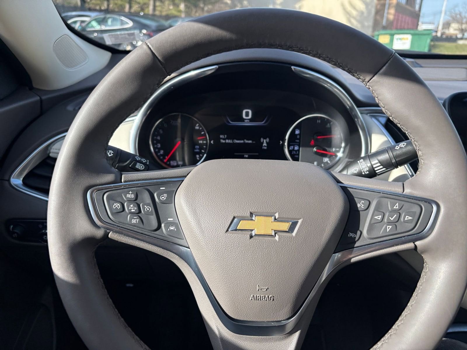 Thumbnail: 2024 Chevrolet Malibu - 32