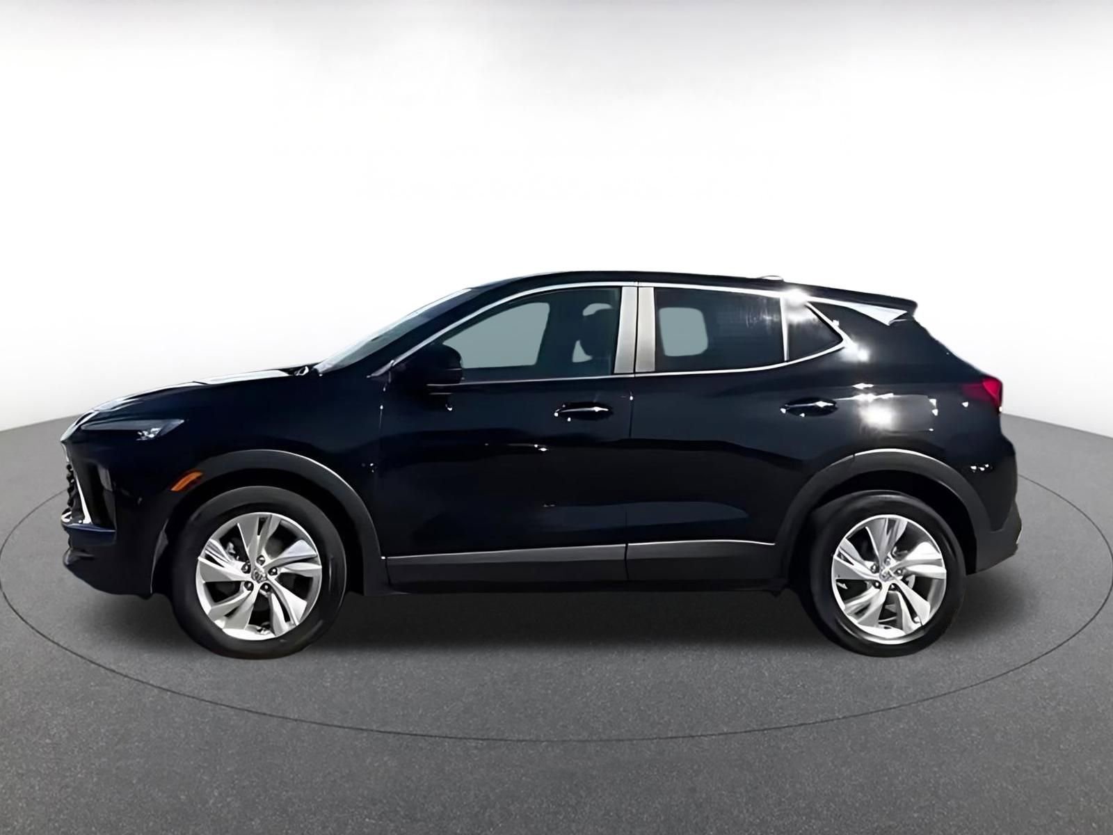 Thumbnail: 2025 Buick Encore GX - 8