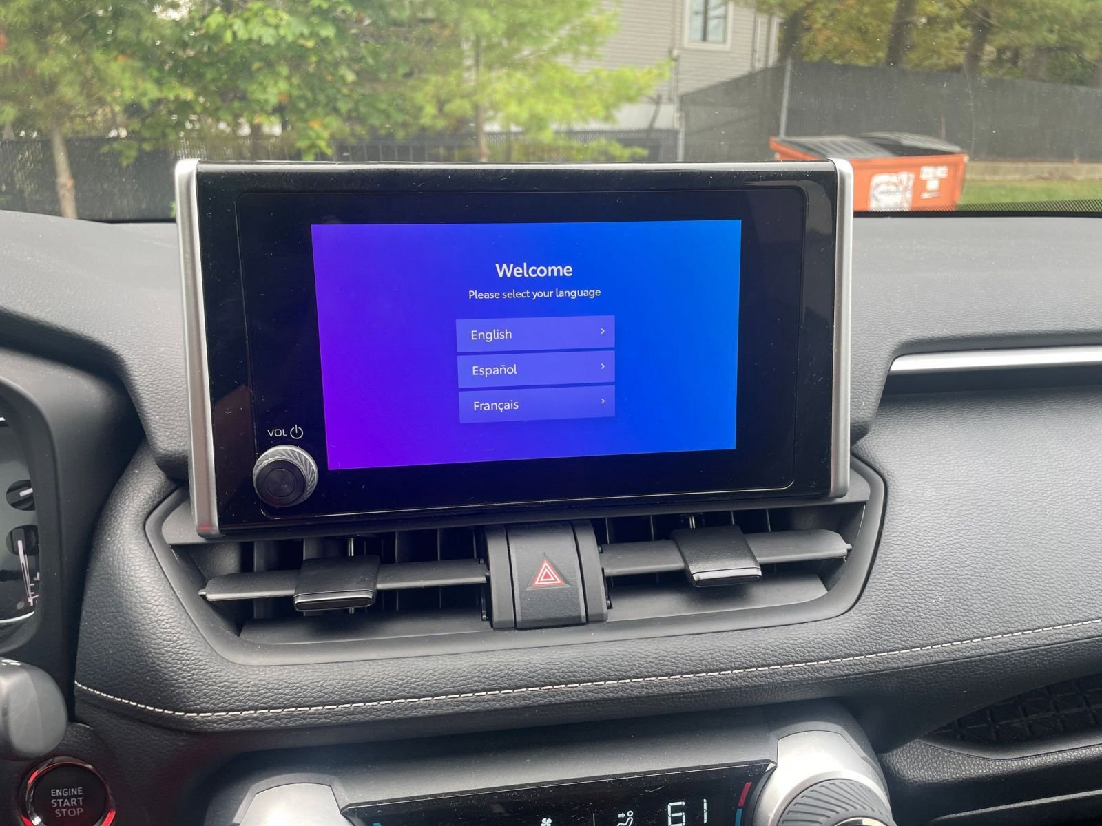 Thumbnail: 2025 Toyota RAV4 - 21