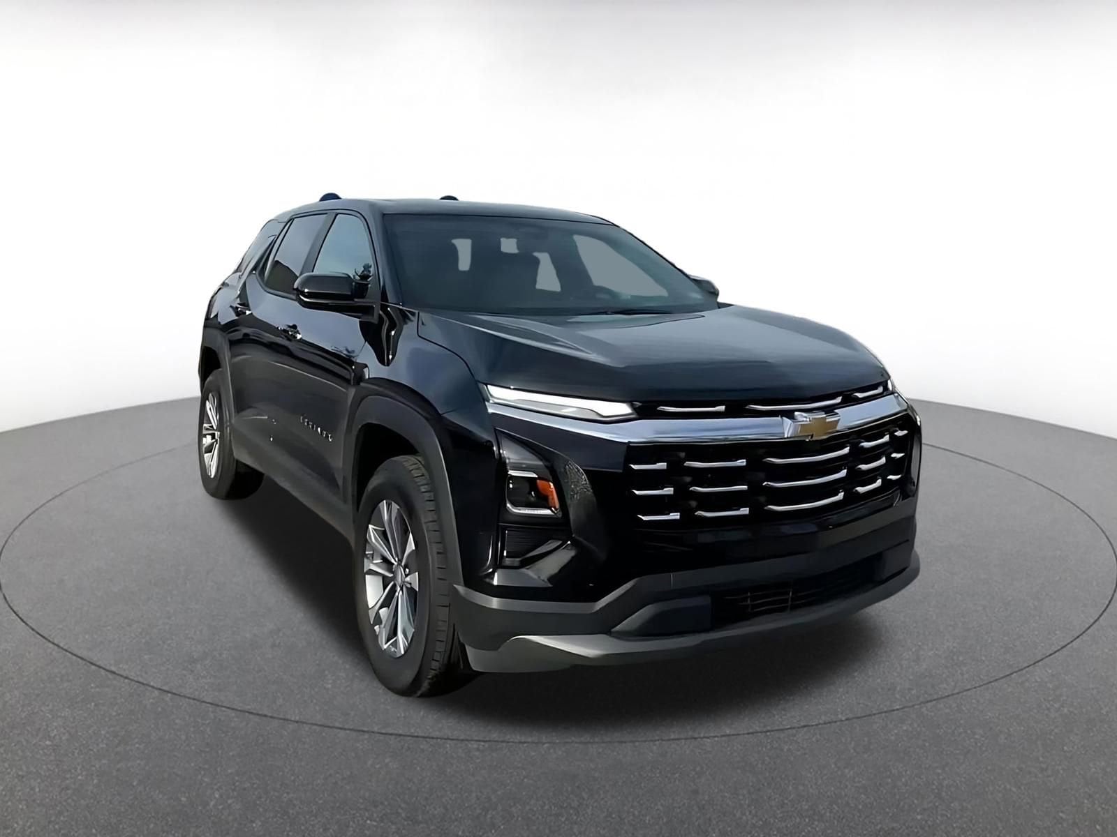 Thumbnail: 2025 Chevrolet Equinox - 3