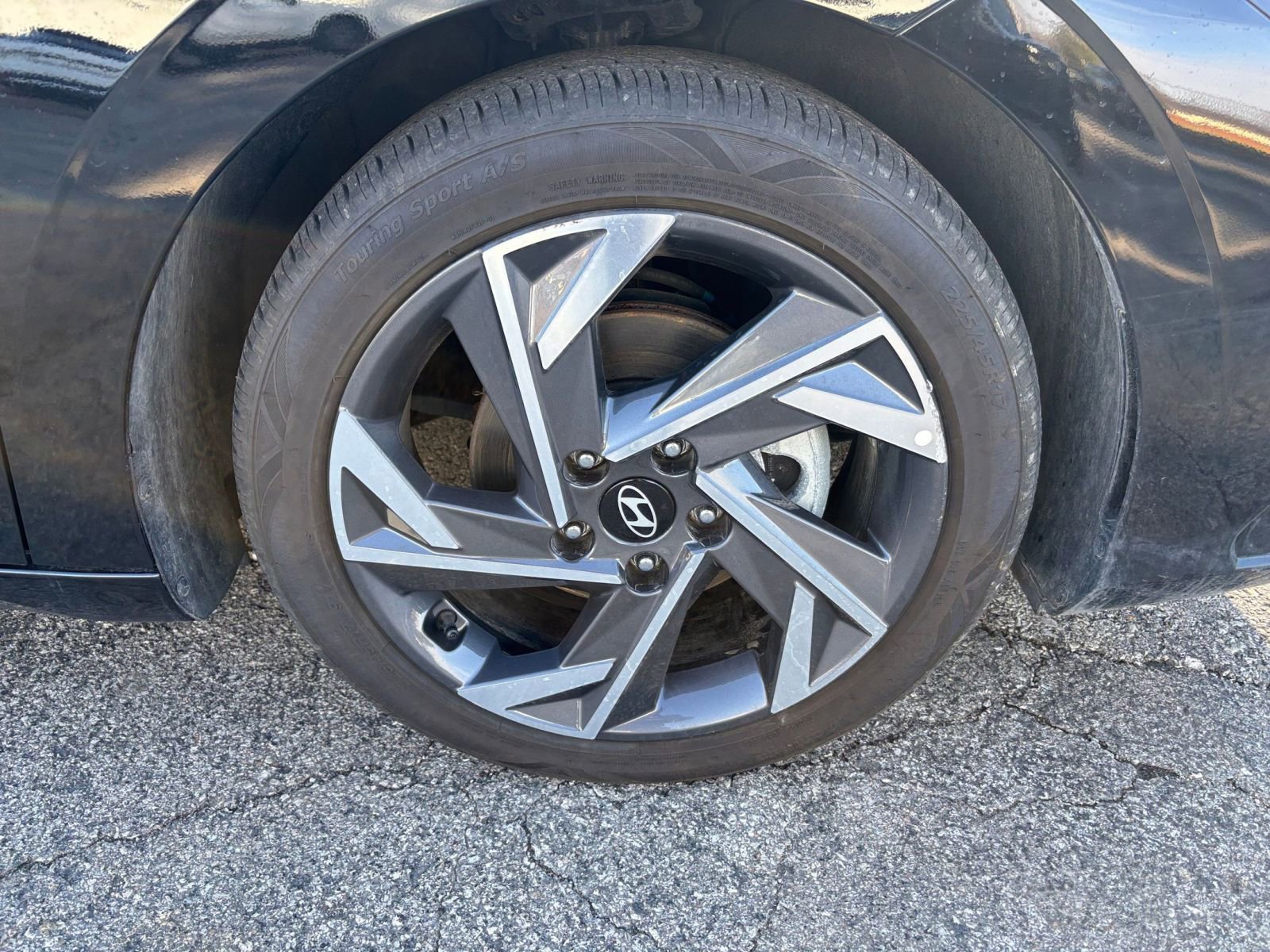 Thumbnail: 2025 Hyundai Elantra - 29