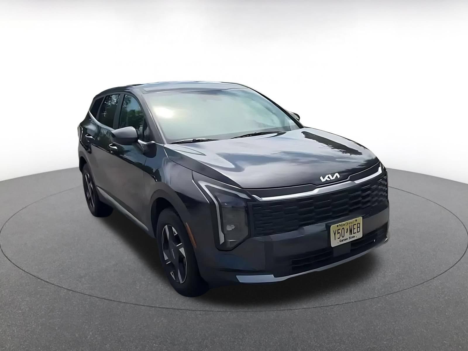 Thumbnail: 2026 Kia Sportage - 3