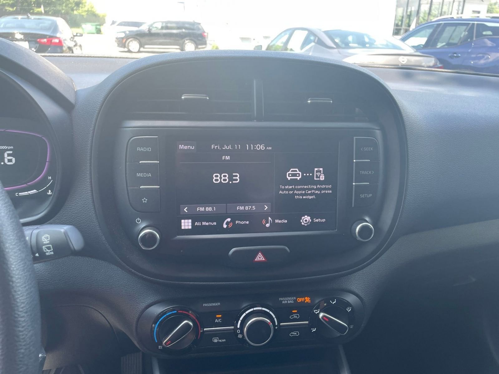 Thumbnail: 2023 Kia Soul - 18