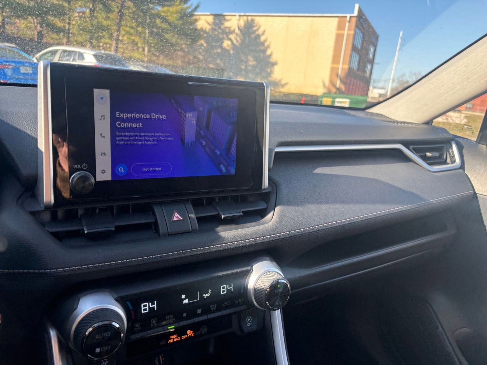 Thumbnail: 2025 Toyota RAV4 - 34