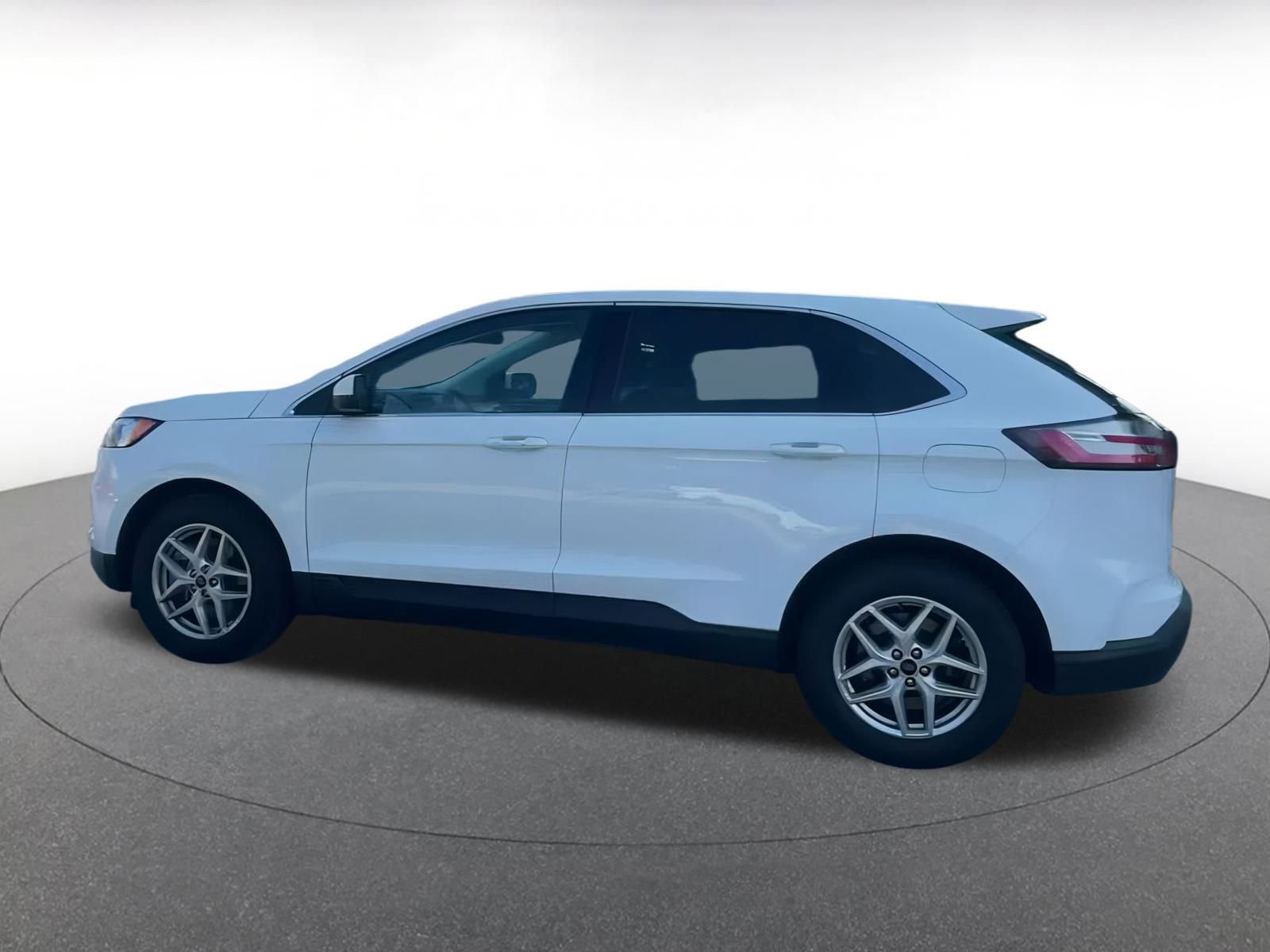 Thumbnail: 2024 Ford Edge - 8