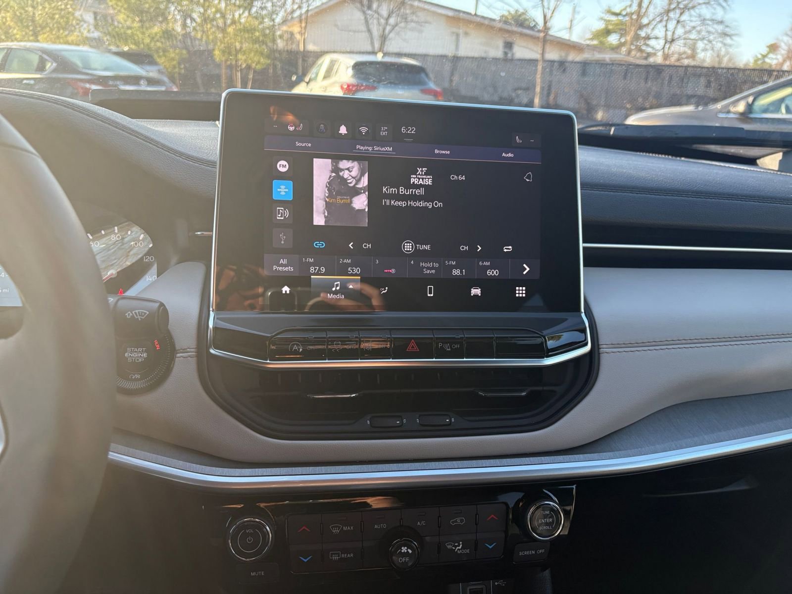 Thumbnail: 2025 Jeep Compass - 17