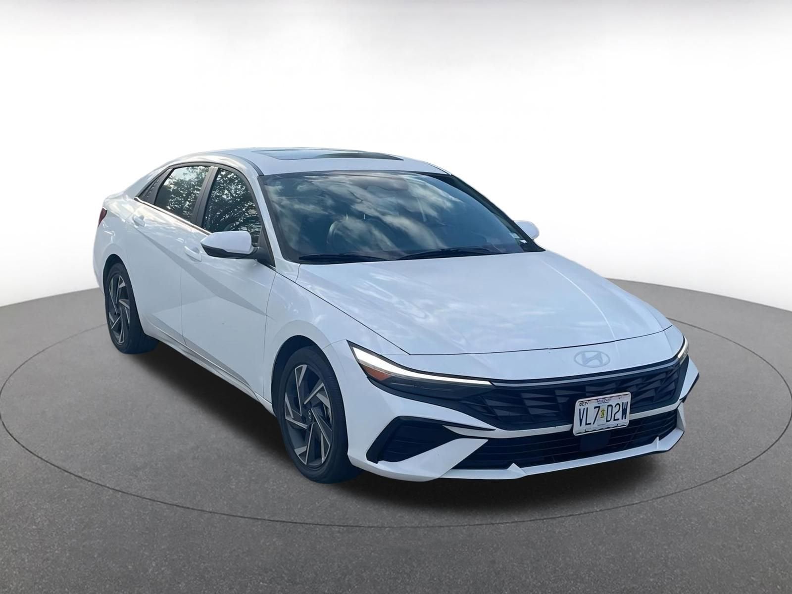 Thumbnail: 2025 Hyundai Elantra - 1