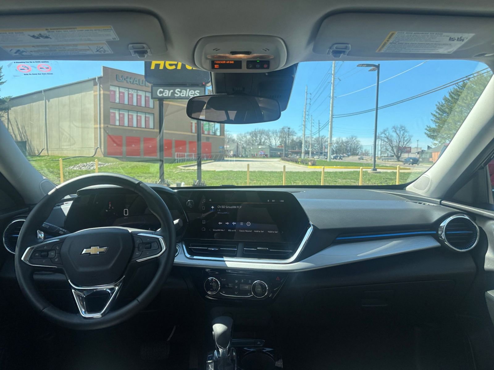 Thumbnail: 2025 Chevrolet Trax - 32