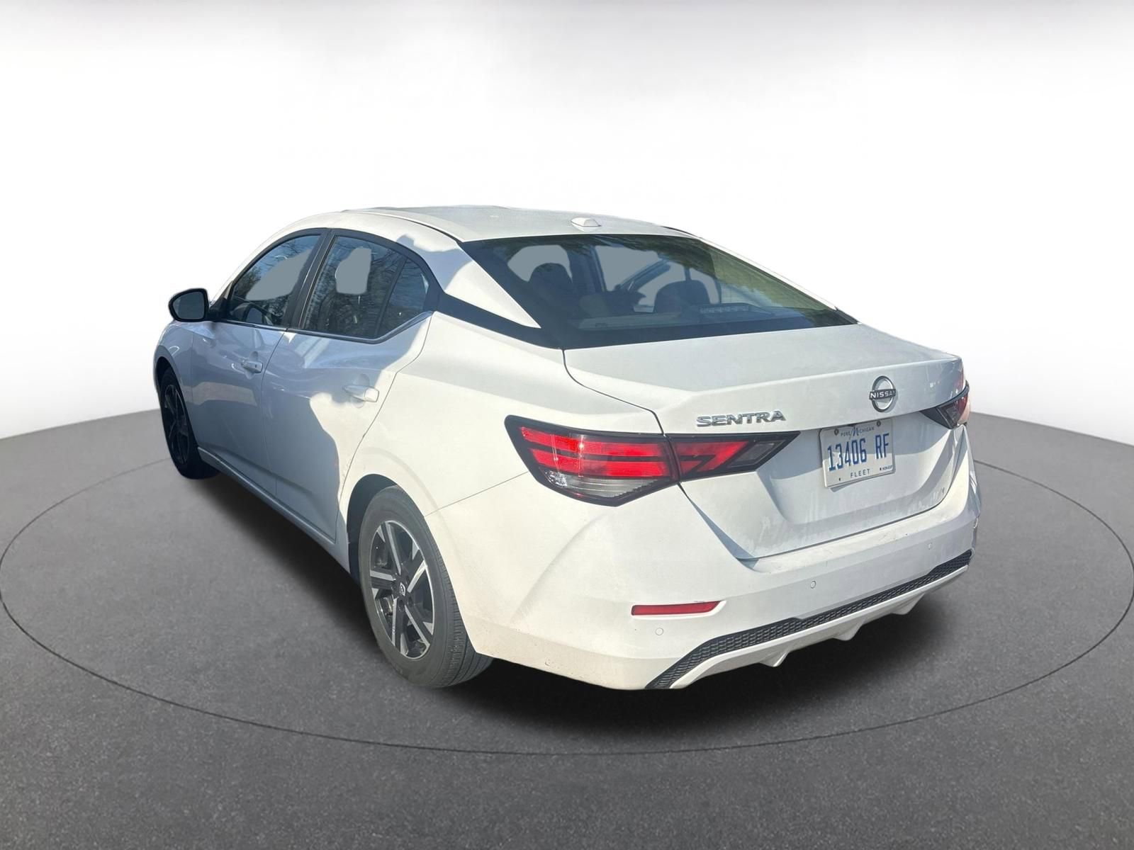 Thumbnail: 2025 Nissan Sentra - 4