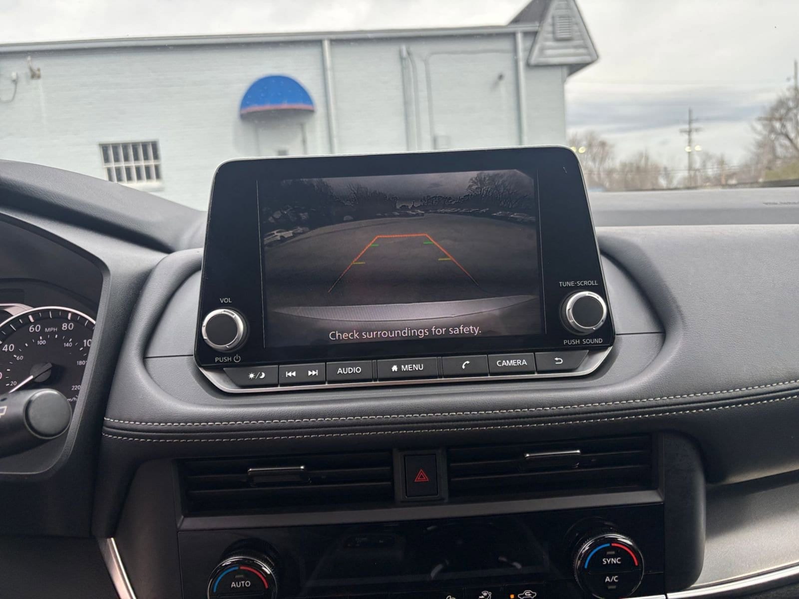 Thumbnail: 2025 Nissan Rogue - 23