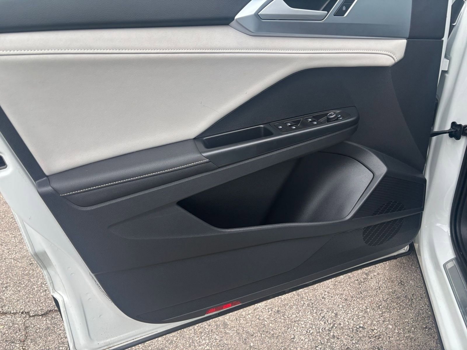 Thumbnail: 2025 Volkswagen Taos - 18