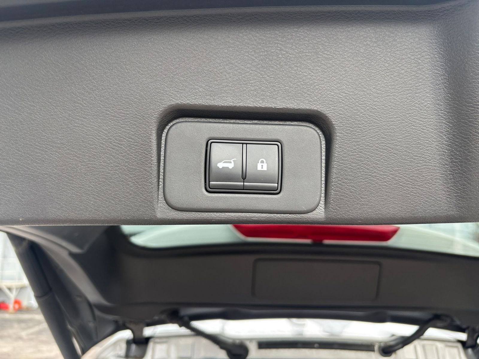 Thumbnail: 2025 Nissan Rogue - 22