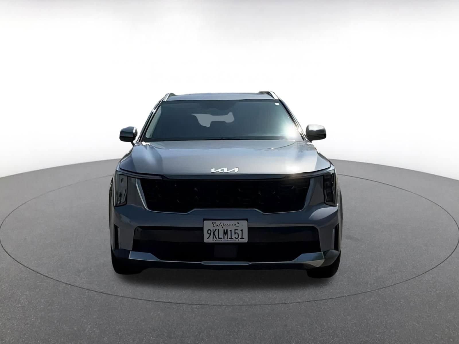 2024 Kia Sorento S 5