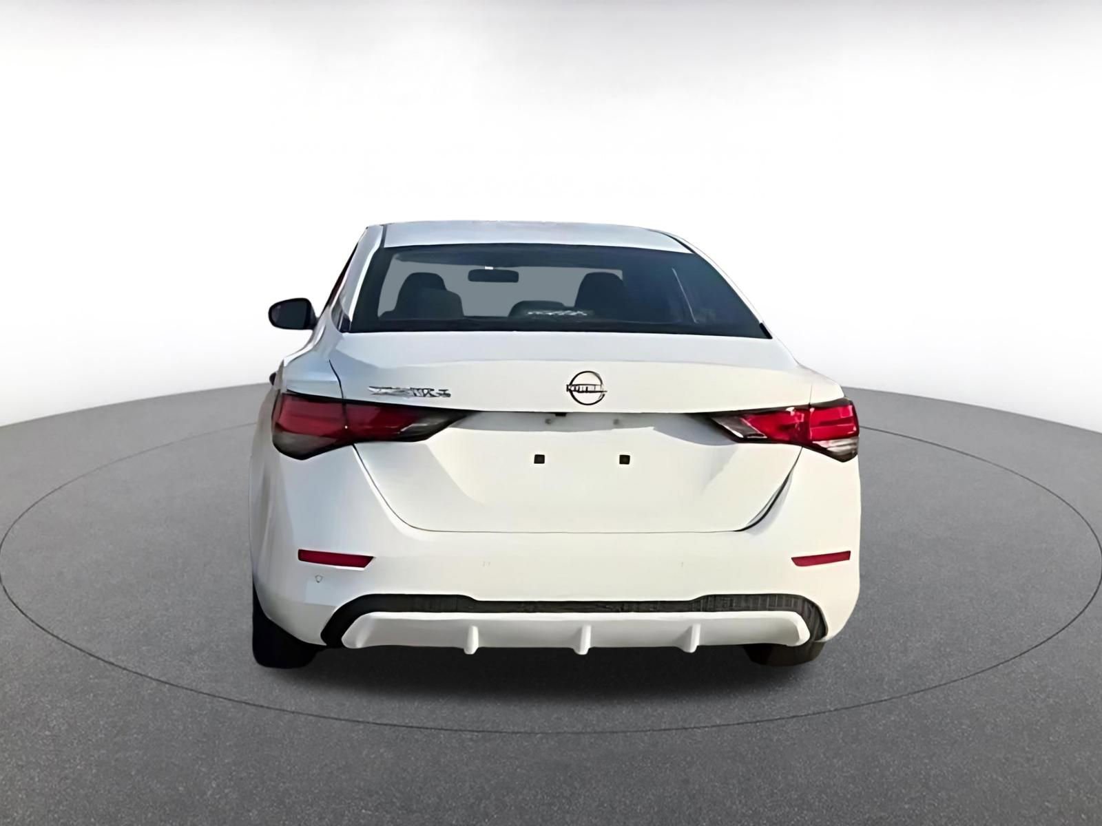 Thumbnail: 2025 Nissan Sentra - 10