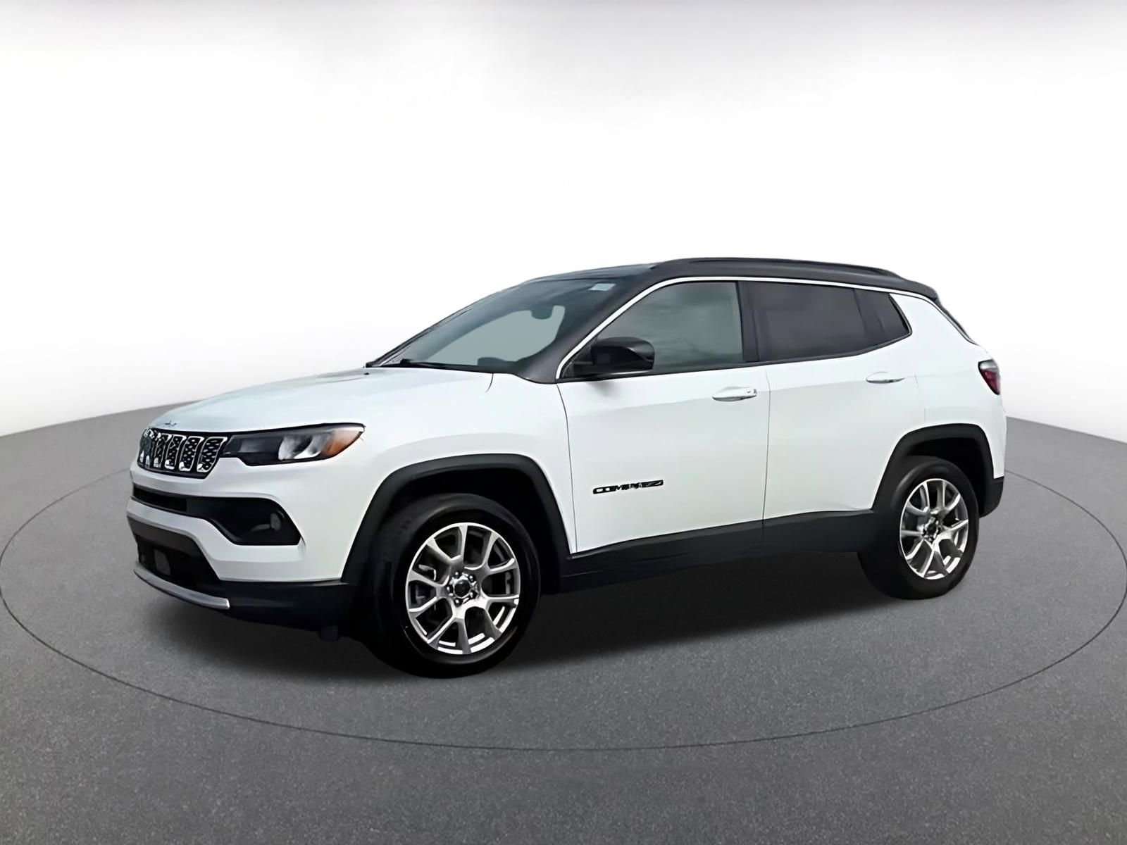 Thumbnail: 2025 Jeep Compass - 7