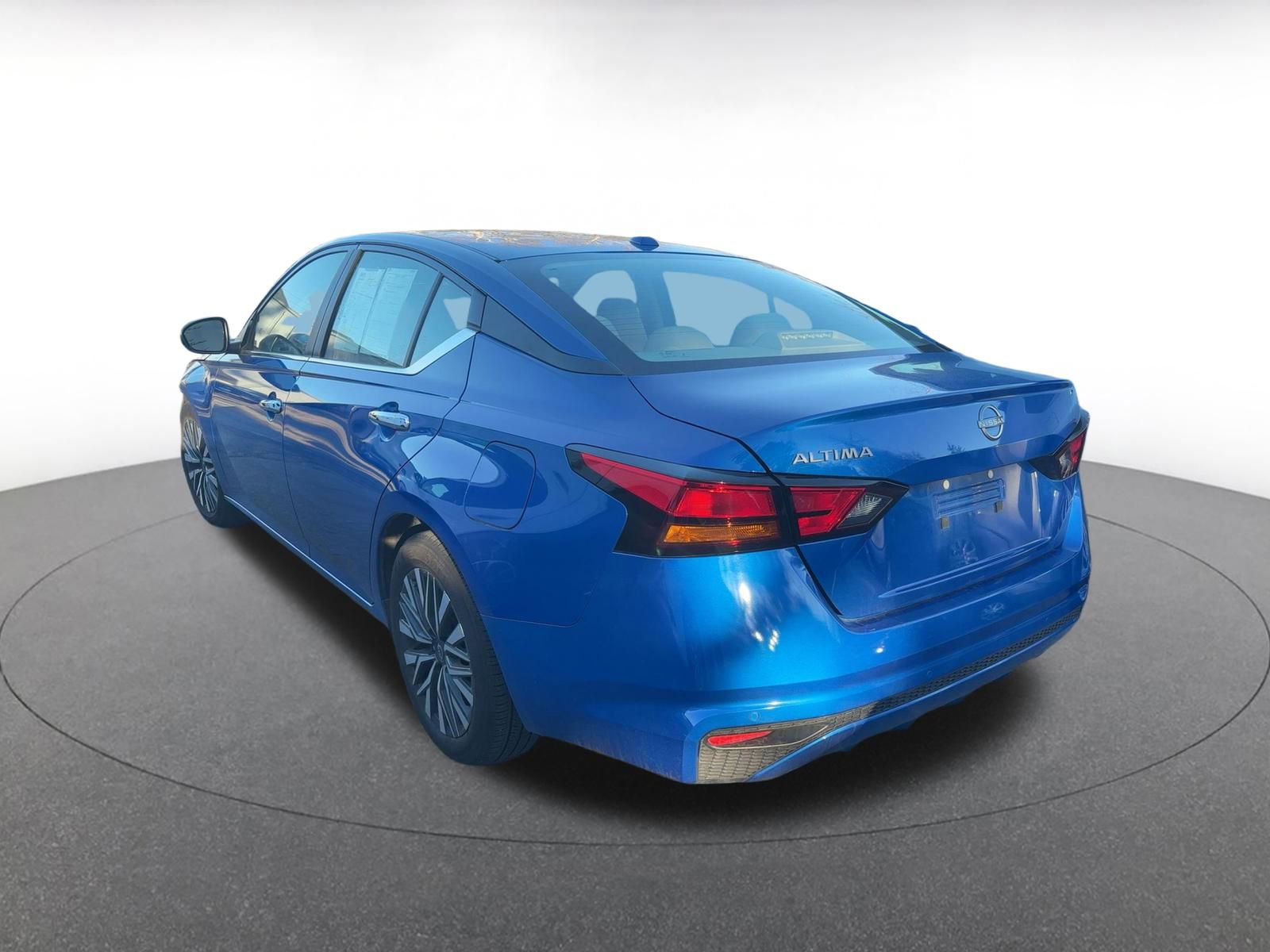 Thumbnail: 2025 Nissan Altima - 4