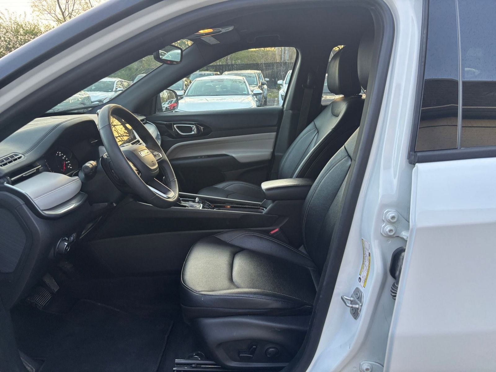 Thumbnail: 2025 Jeep Compass - 25