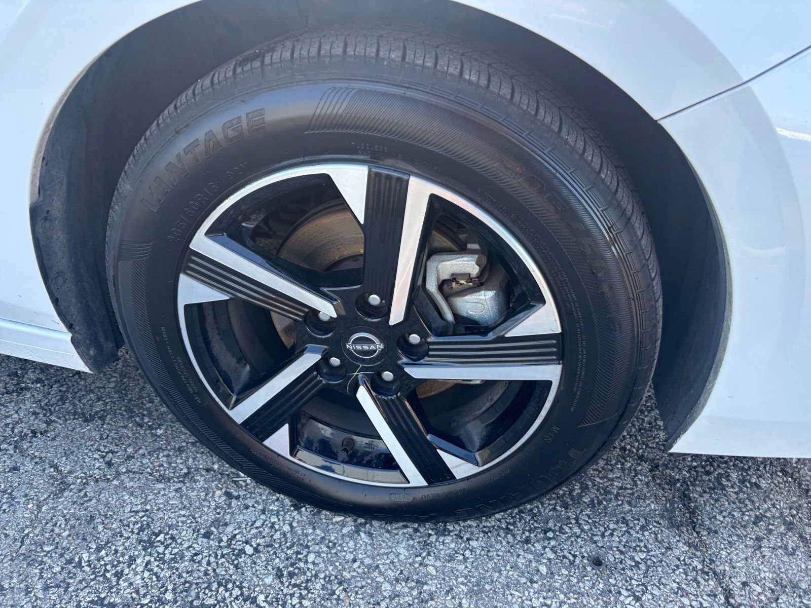 Thumbnail: 2024 Nissan Sentra - 28