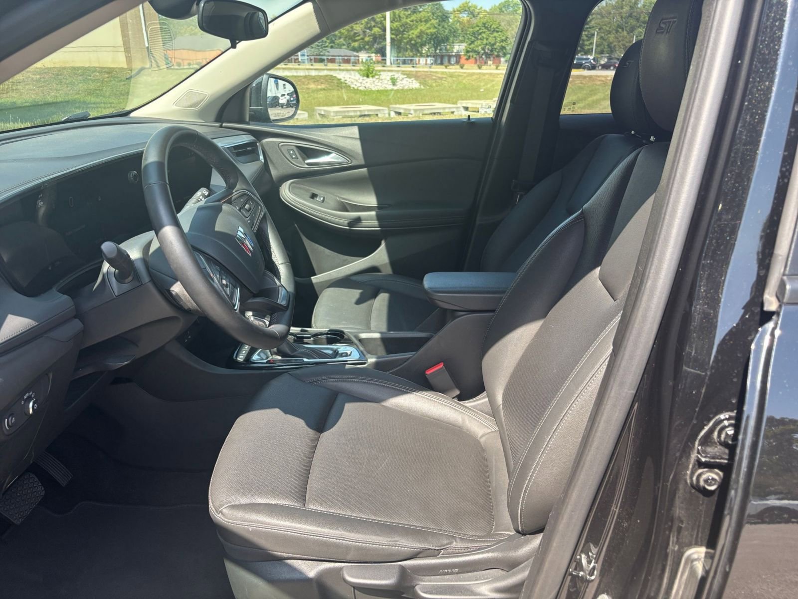 Thumbnail: 2024 Buick Encore GX - 24