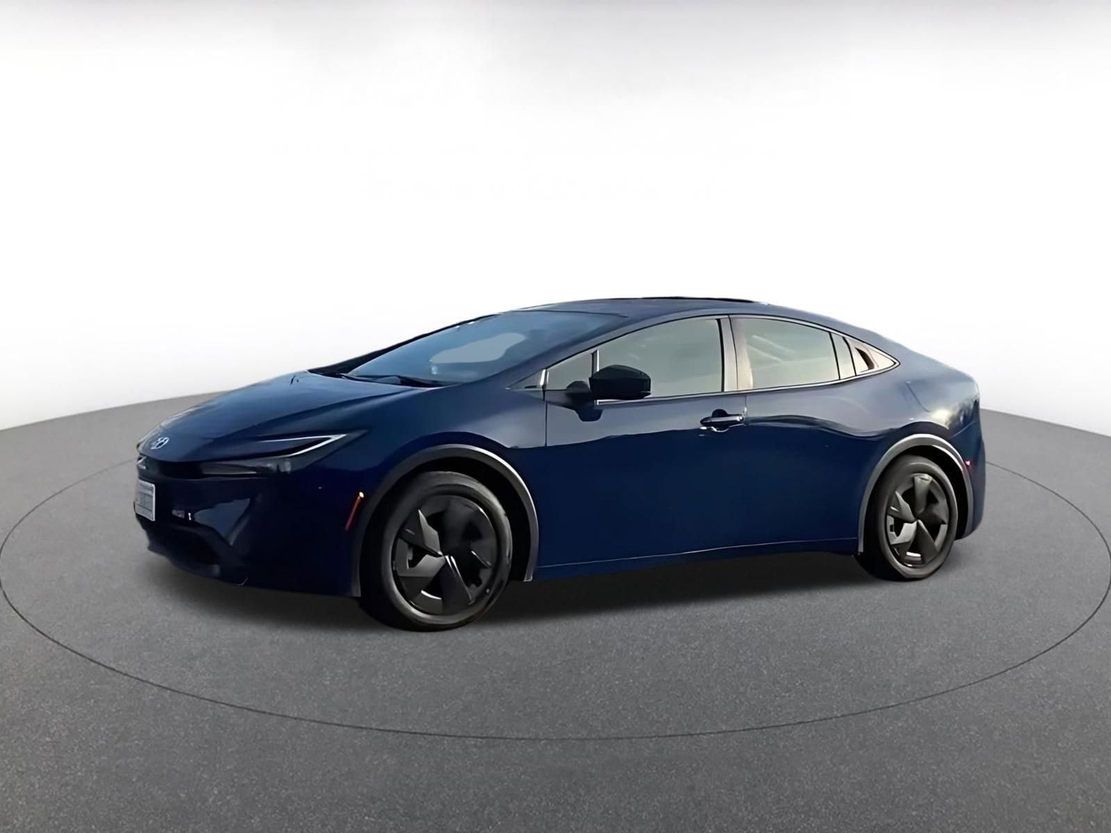 Thumbnail: 2025 Toyota Prius - 4