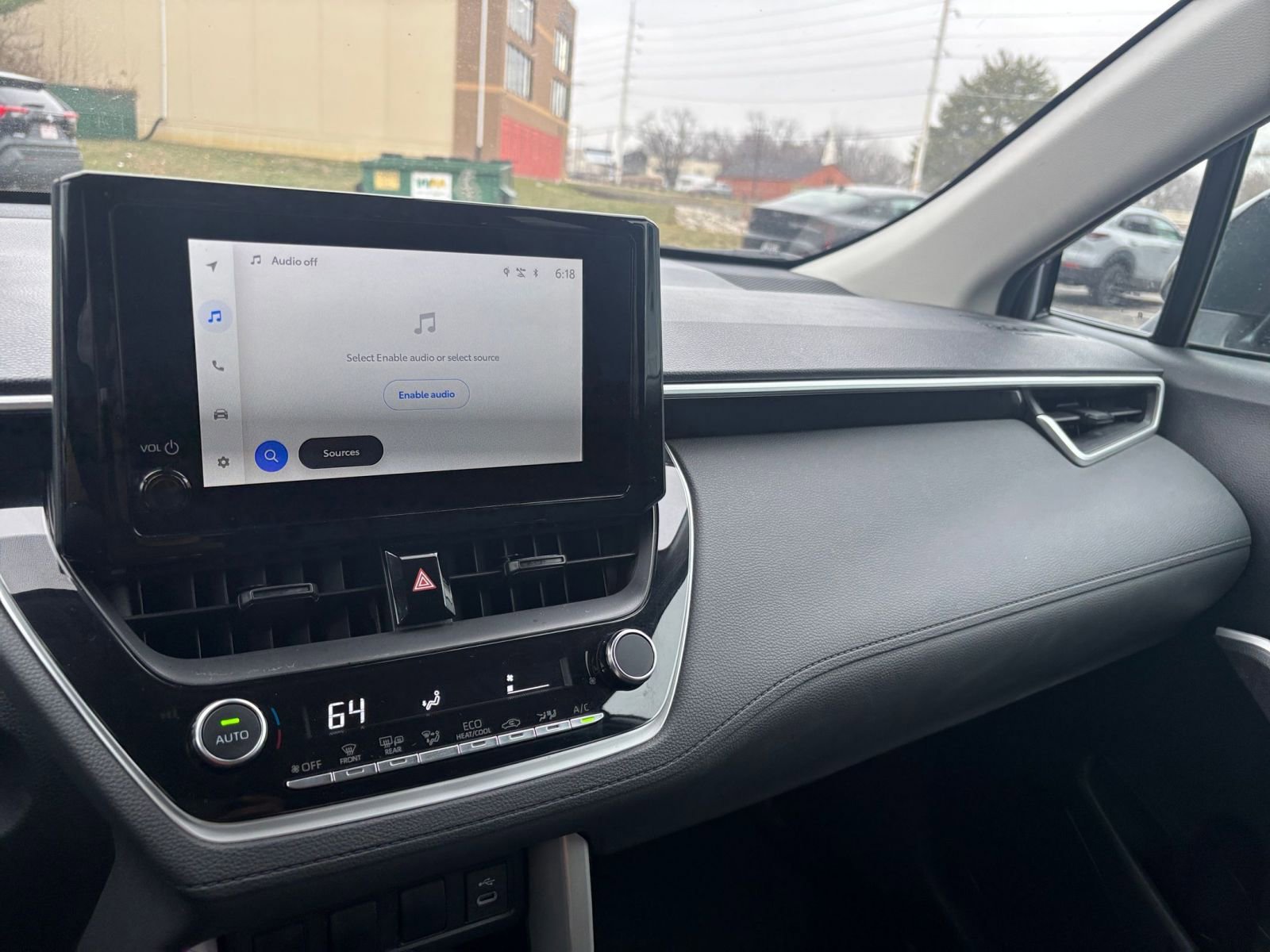 Thumbnail: 2025 Toyota Corolla Cross - 33