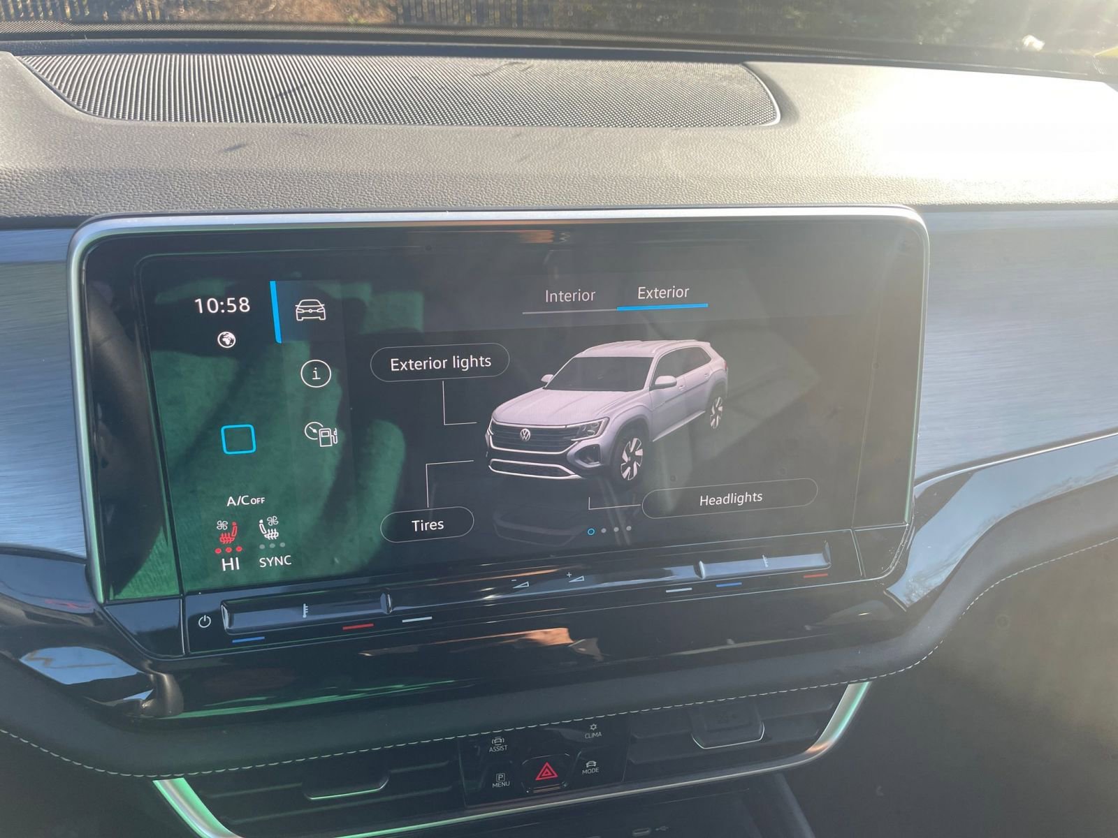 Thumbnail: 2025 Volkswagen Atlas - 21