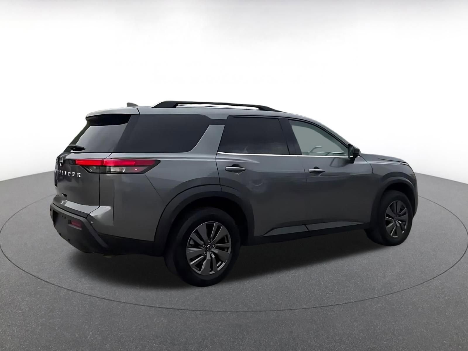 Thumbnail: 2025 Nissan Pathfinder - 15