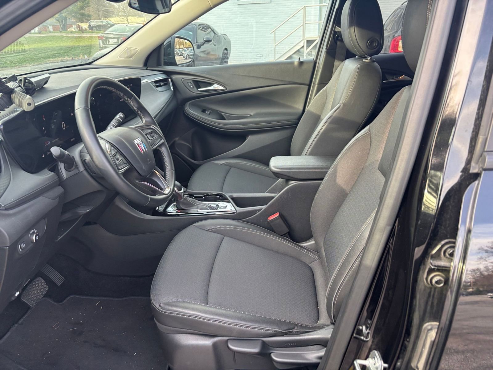 Thumbnail: 2025 Buick Encore GX - 24