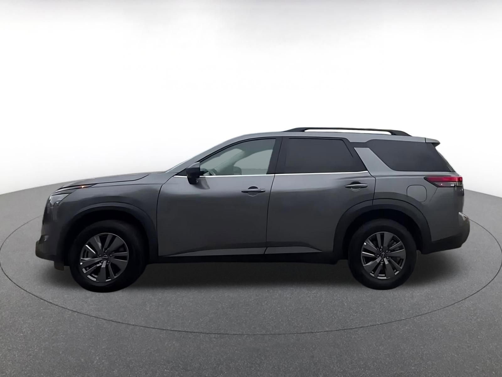 Thumbnail: 2025 Nissan Pathfinder - 9