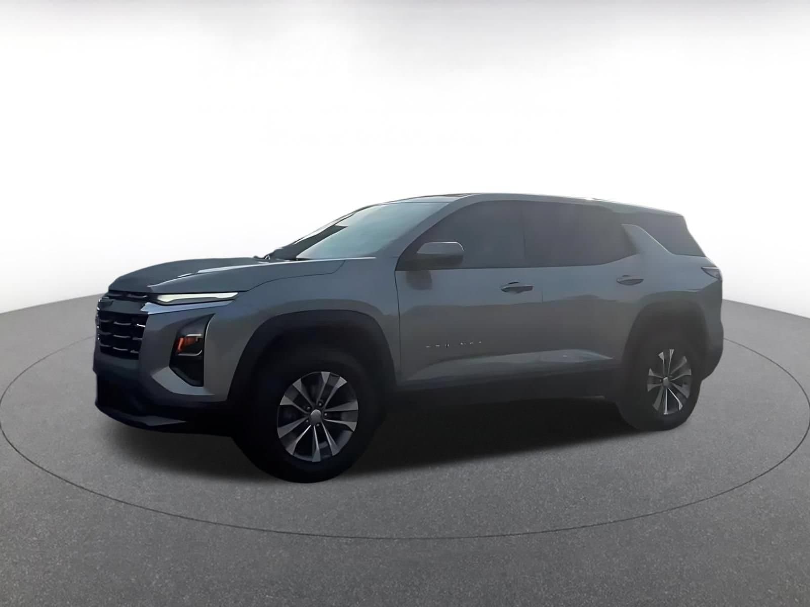 Thumbnail: 2025 Chevrolet Equinox - 8