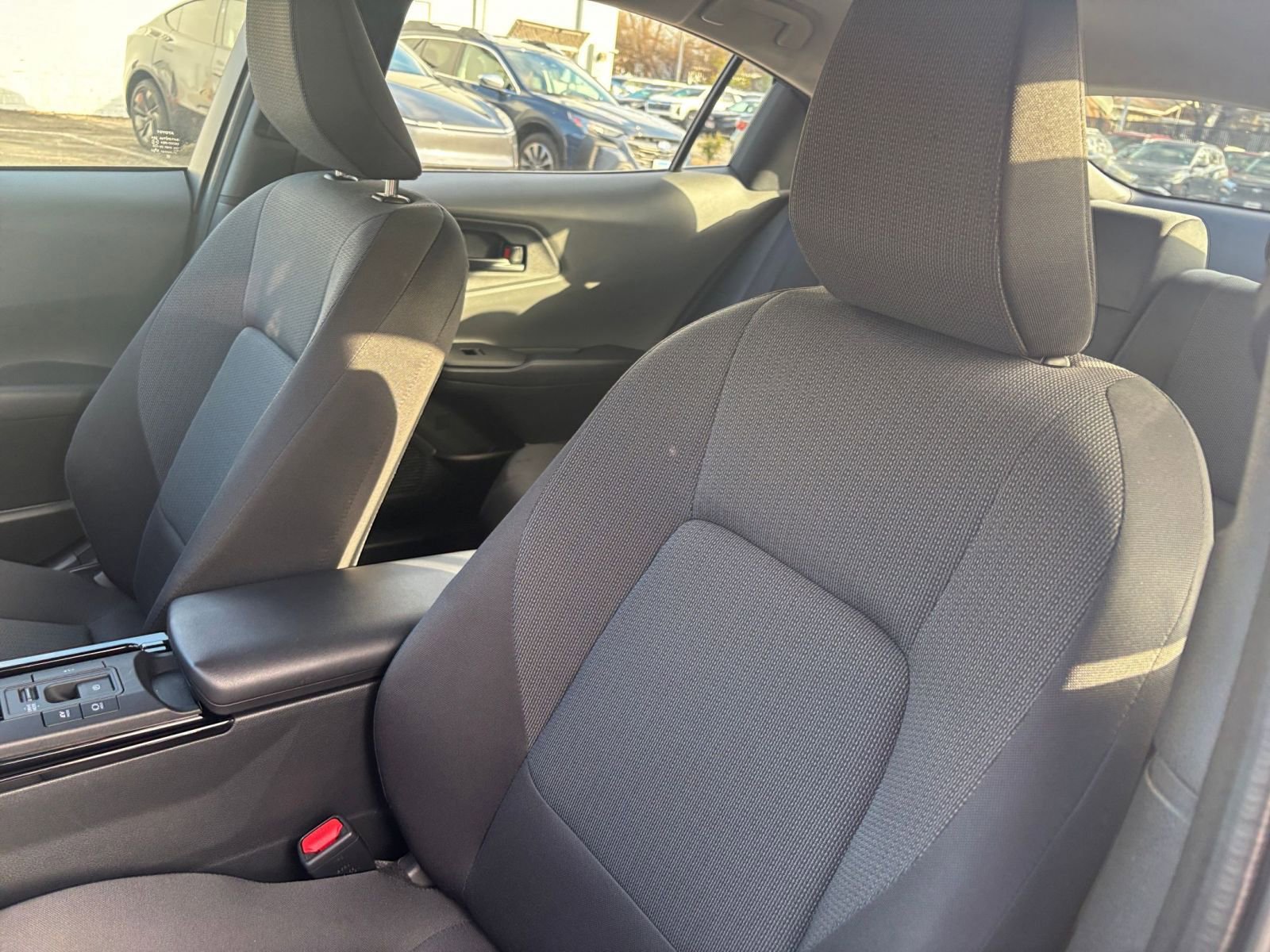 Thumbnail: 2025 Toyota Prius - 34