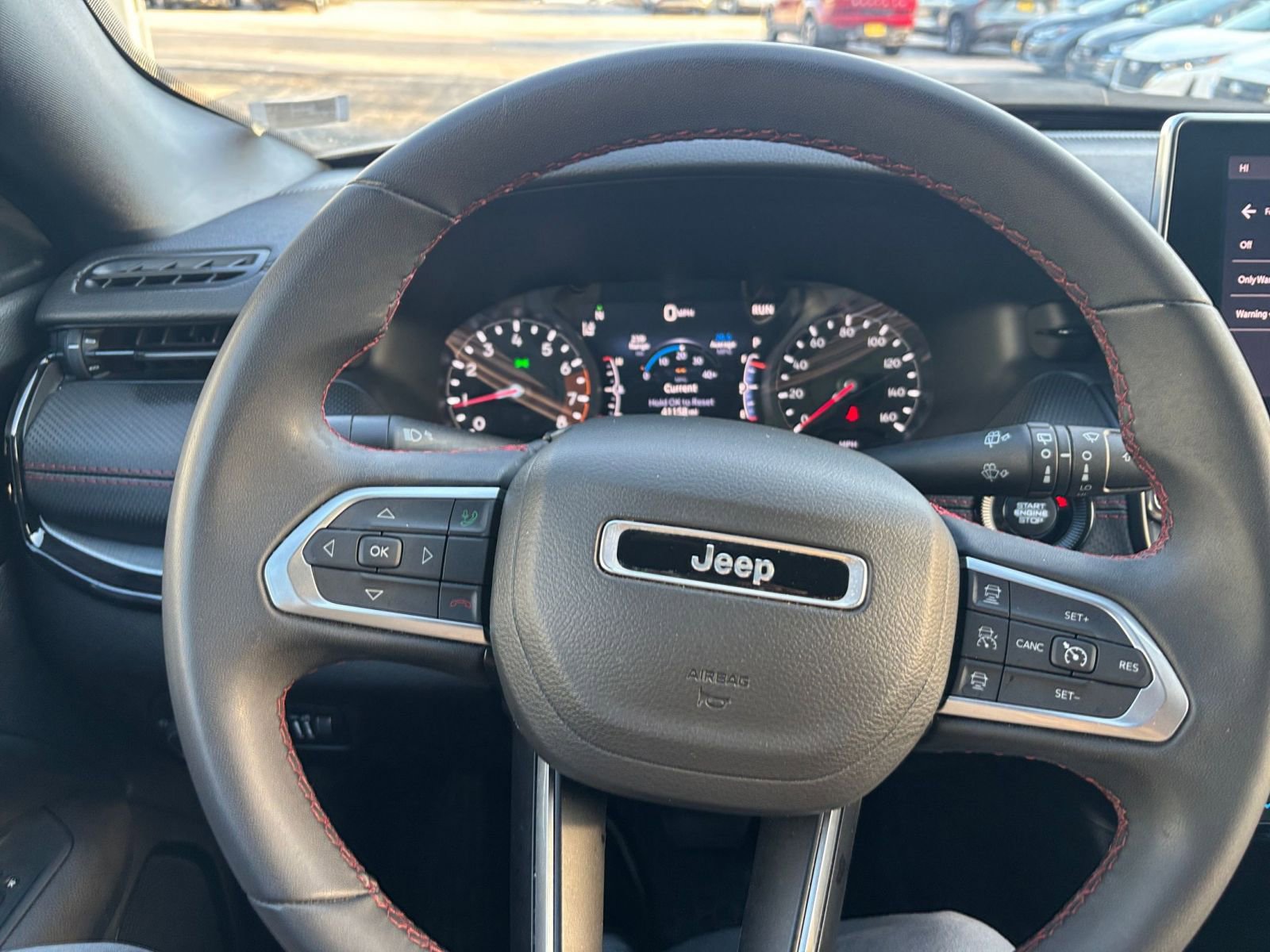 Thumbnail: 2025 Jeep Compass - 32